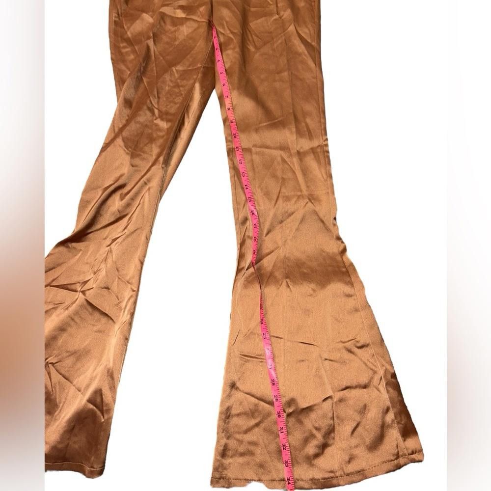 Designer PrettyLittleThing NWT Chocolate Satin Flare Leg Jumpsuit 4 Size 27" / US 4 / IT 40 - 5 Thumbnail