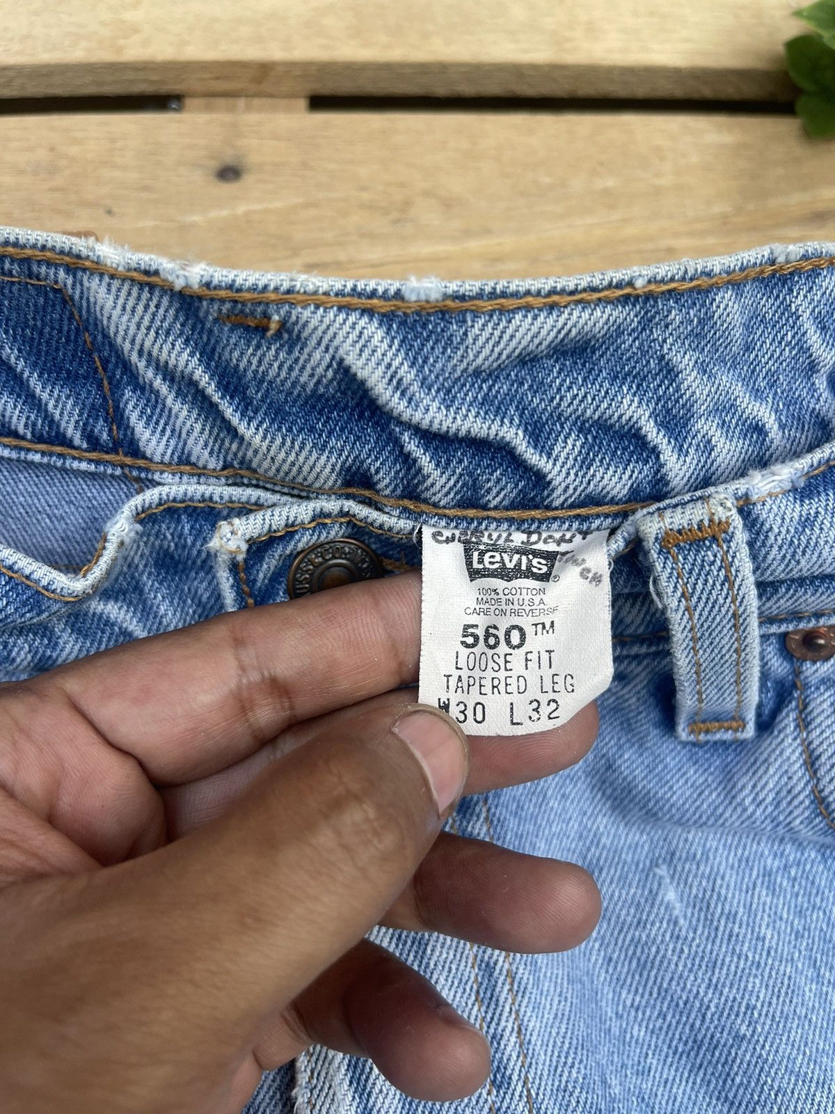 Levi's × Levi's Vintage Clothing 90s Vintage Levis 560 Distressed Denim Cropped Pants Size US 30 / EU 46 - 10 Thumbnail