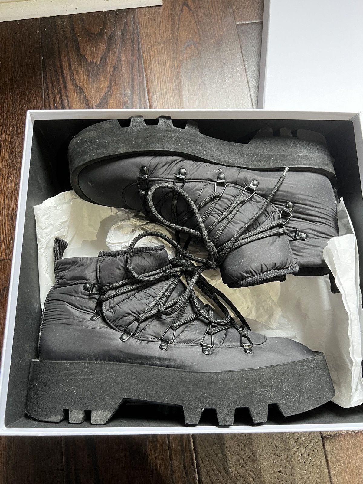 image of J W Anderson Jw Anderson Padded Lace Up Boots in Black, Men's (Size 10)
