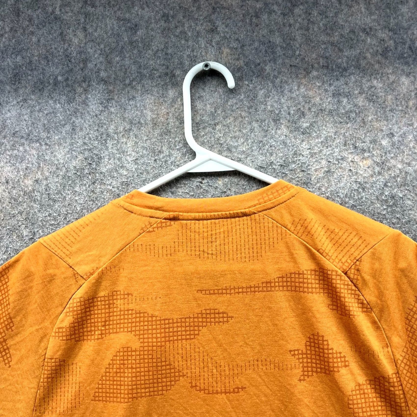 Adidas Adidas Shirt Mens Large Orange Camo Burnout Jersey Freelift Originals Climalite Size US L / EU 52-54 / 3 - 2 Thumbnail