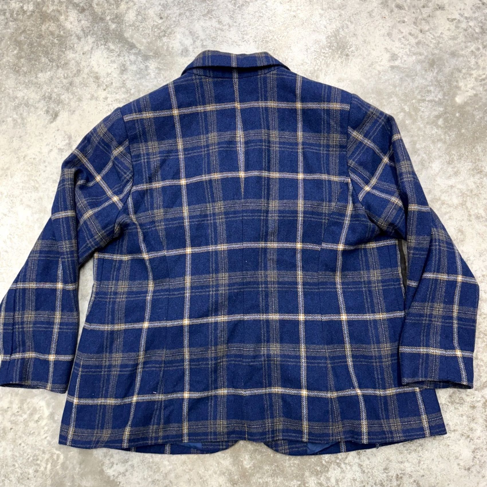 Vintage Jessica London Womens Blazer Size 16P Blue Plaid 2 Button Pockets Lined Jacket Notch Sleeve Long Wool Polyester Nylon Business Womens Size XXL / US 16-18 / IT 52-54 - 5 Thumbnail