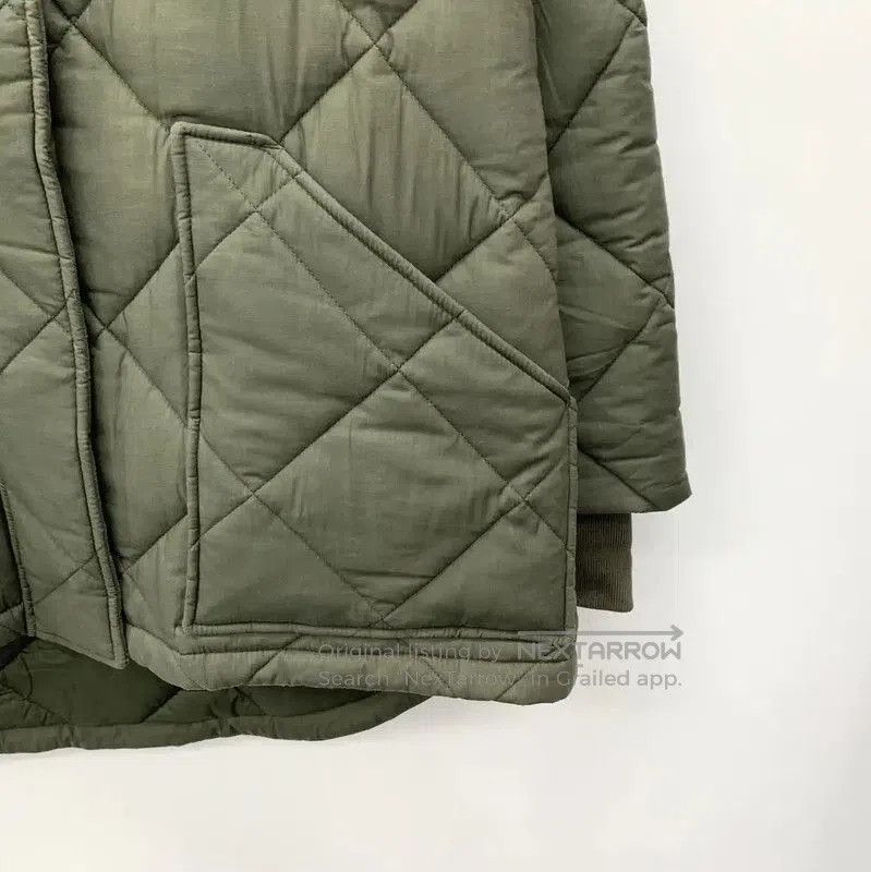Burberry Burberry Women's Military Green Cotton Puffer Jacket. Size S / US 4 / IT 40 - 4 Thumbnail
