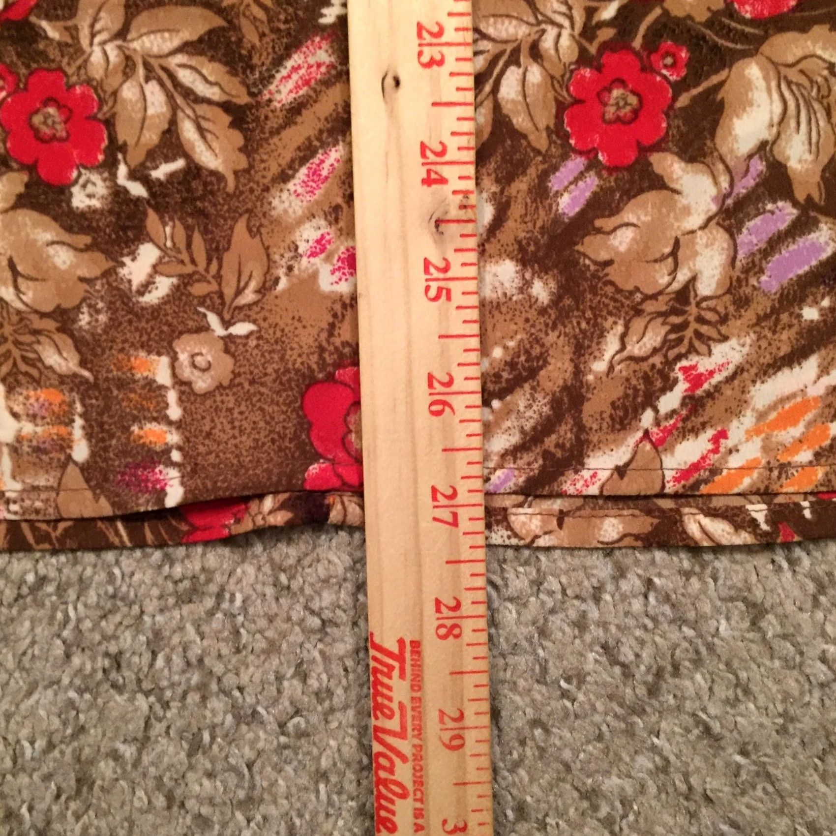 Vintage Sag Harbor Skirt Size 18 Beige Red Floral Midi Unlined Lightweight A-Line Shirt? Size 40" / US 18 - 5 Thumbnail