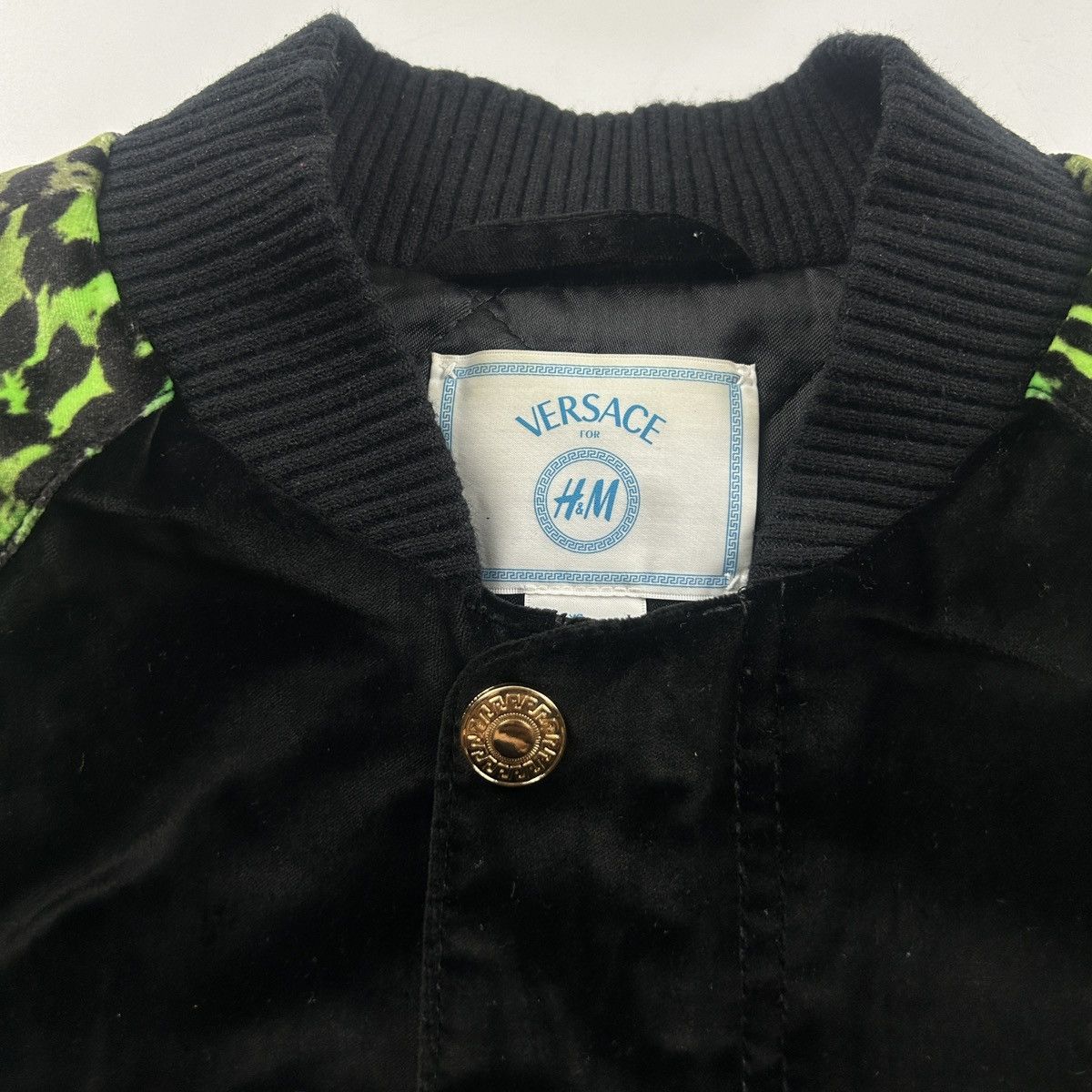 H&M × Versace Versace x H&M S/S11 Silk Joint Bomber Jacket Size US XS / EU 42 / 0 - 4 Thumbnail