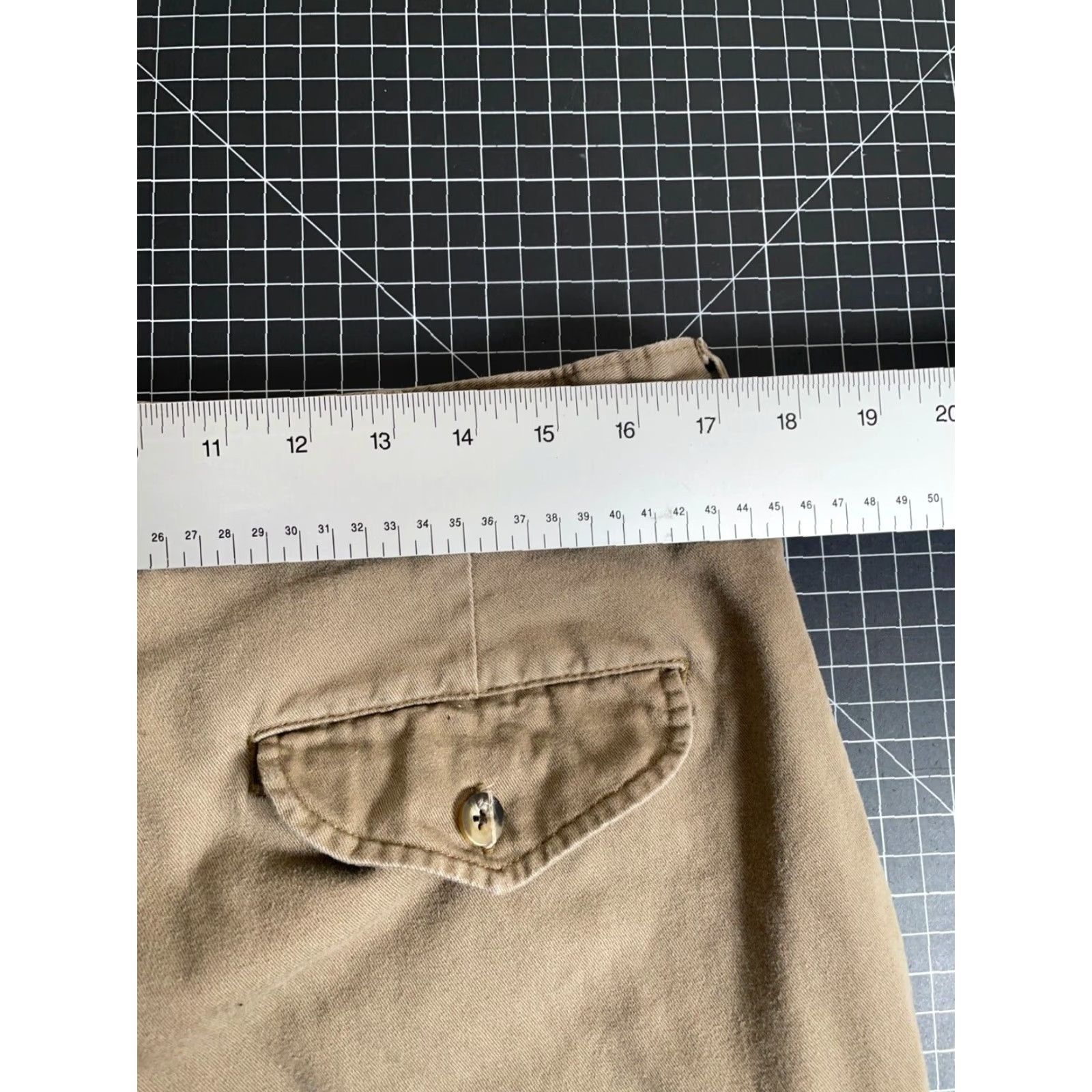 Vintage VINTAGE L.L. Bean Men's Chino Pants 90s Pleated Lined Cotton Casual Workwear Brown Size 34 Size US 34 / EU 50 - 7 Thumbnail