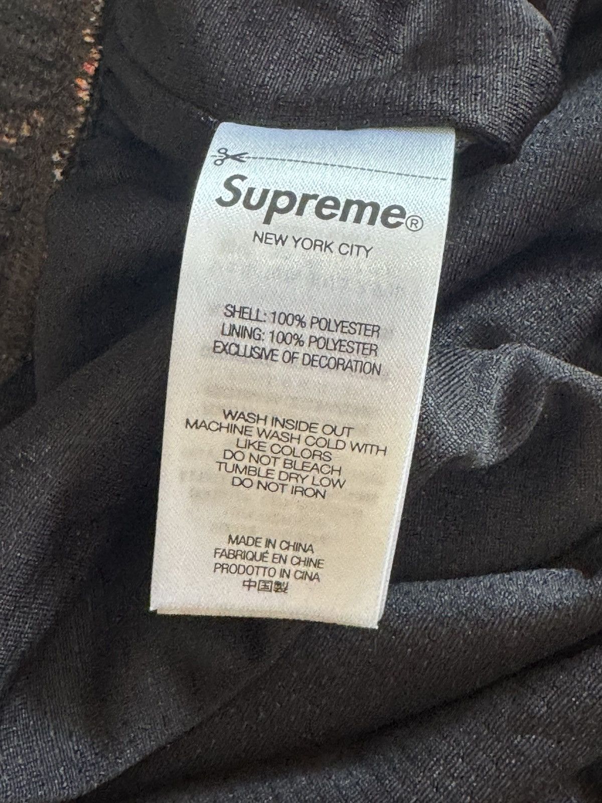 Supreme Supreme Vinci Per Noi Soccer Short Size US 40 / EU 56 - 12 Thumbnail