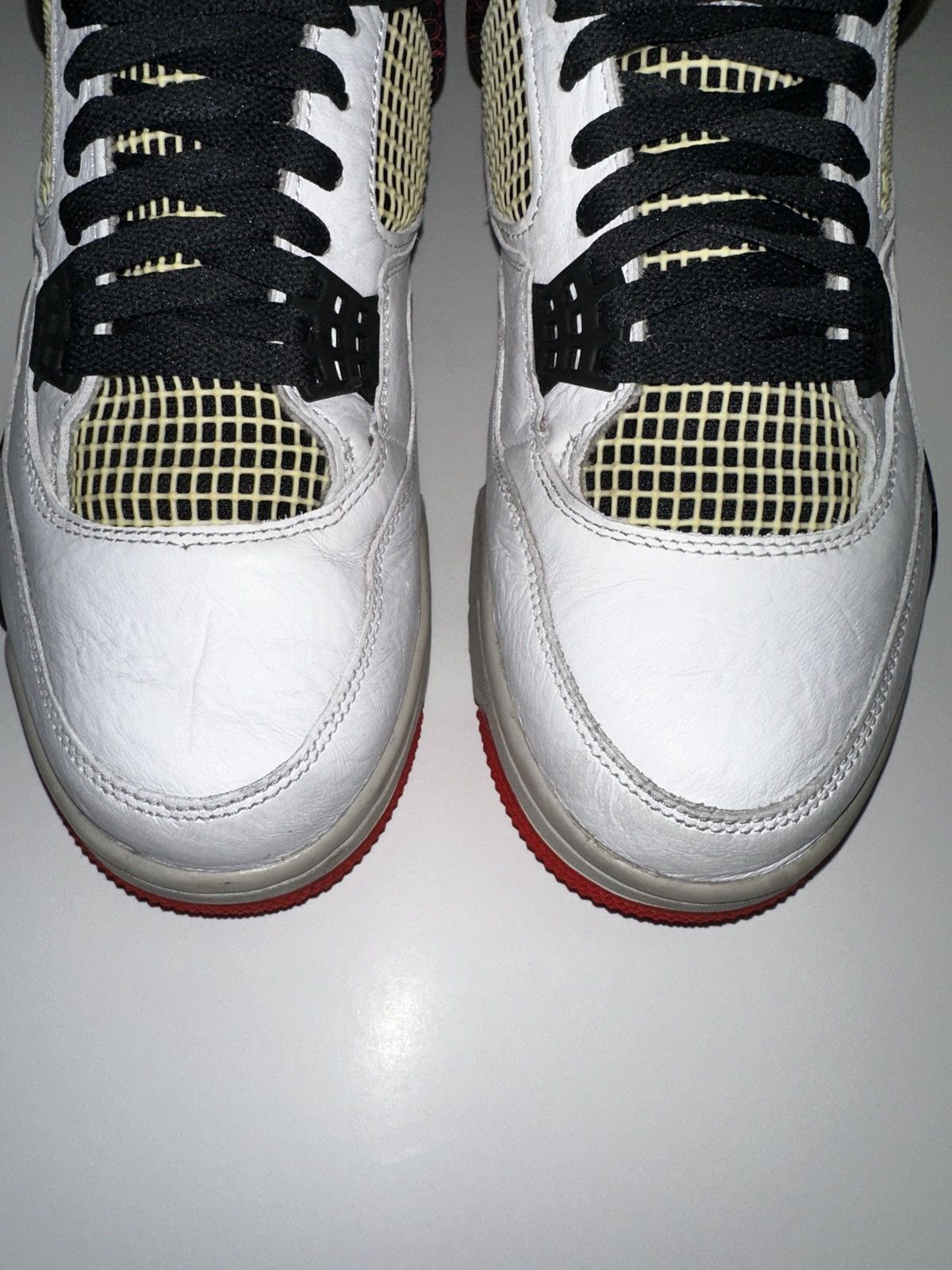 Jordan Brand NIKE Air Jordan 4 Pale Citron Bright Crimson Sneaker Size 11 Size US 11 / EU 44 - 2 Thumbnail