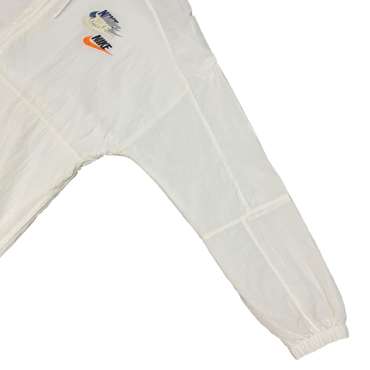 Nike Vintage Nike Multi-Logo Swoosh Hooded Windbreaker Jacket Size US M / EU 48-50 / 2 - 10 Thumbnail