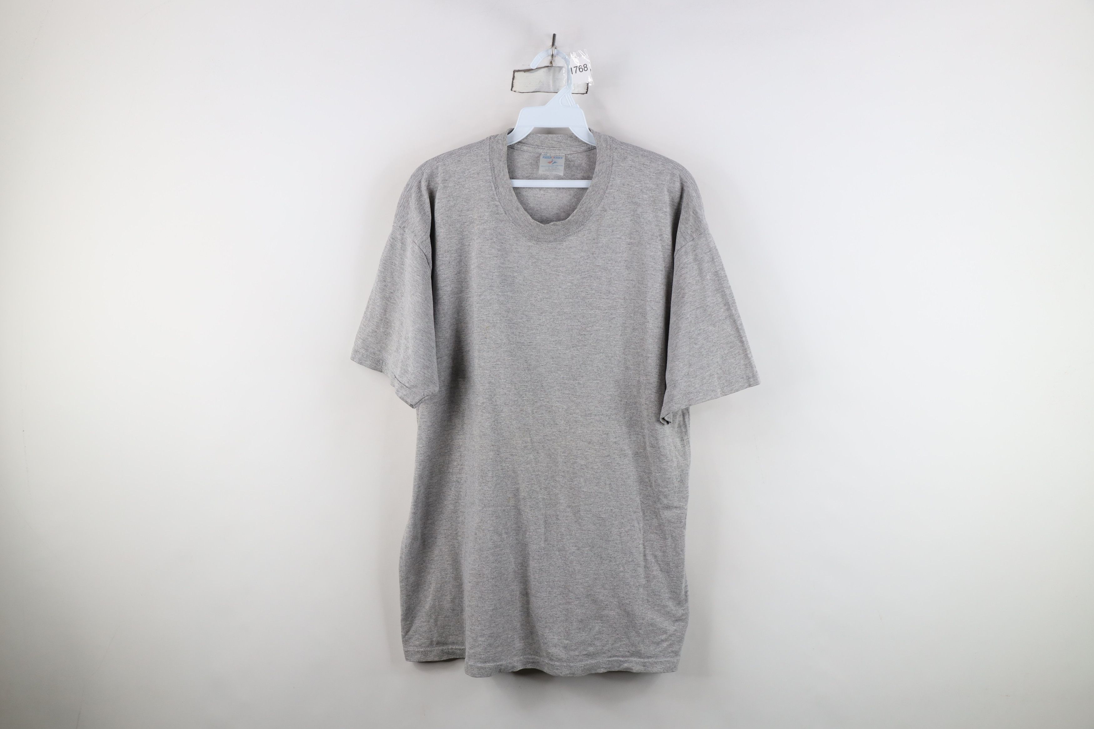 Vintage Vintage 90s Y2K Streetwear Heavyweight Cotton T-Shirt Gray Size US XL / EU 56 / 4 - 1 Thumbnail