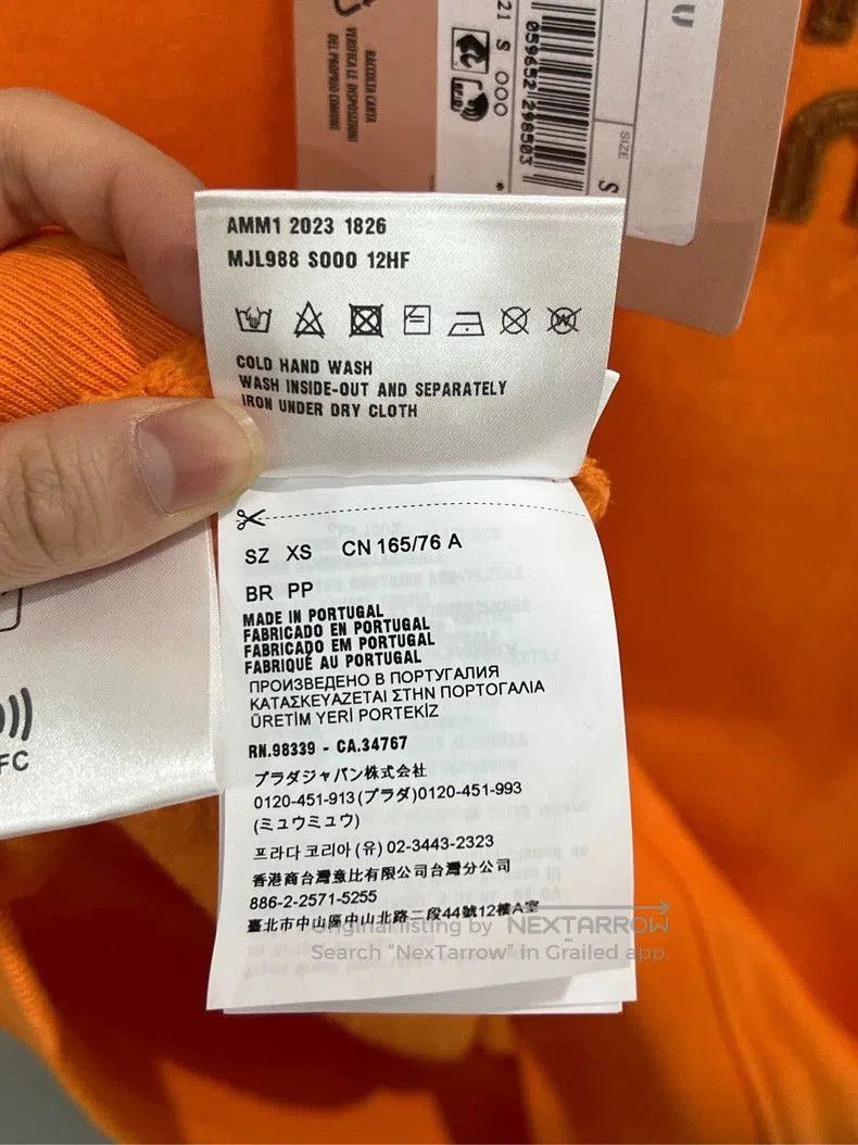 Prada Miu Miu Orange Polo Sweatshirt with Logo. Size US S / EU 44-46 / 1 - 6 Thumbnail