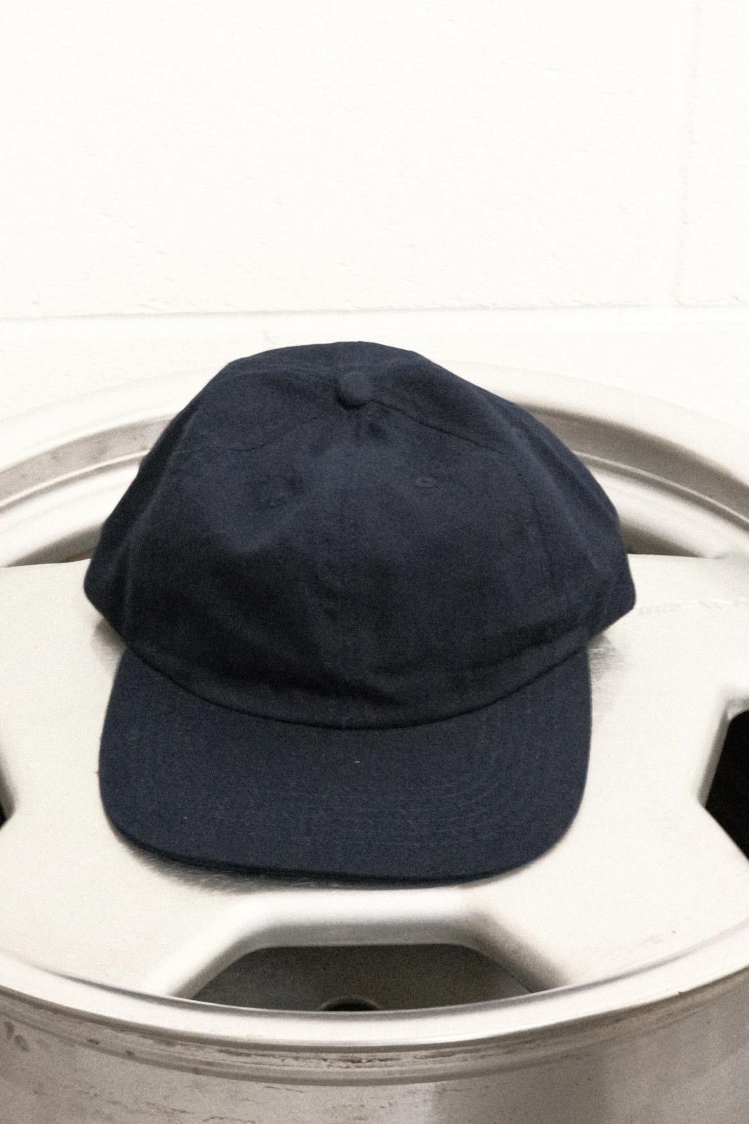The Unbranded Brand Classic Navy Blue Adjustable Baseball Cap Size ONE SIZE - 1 Thumbnail