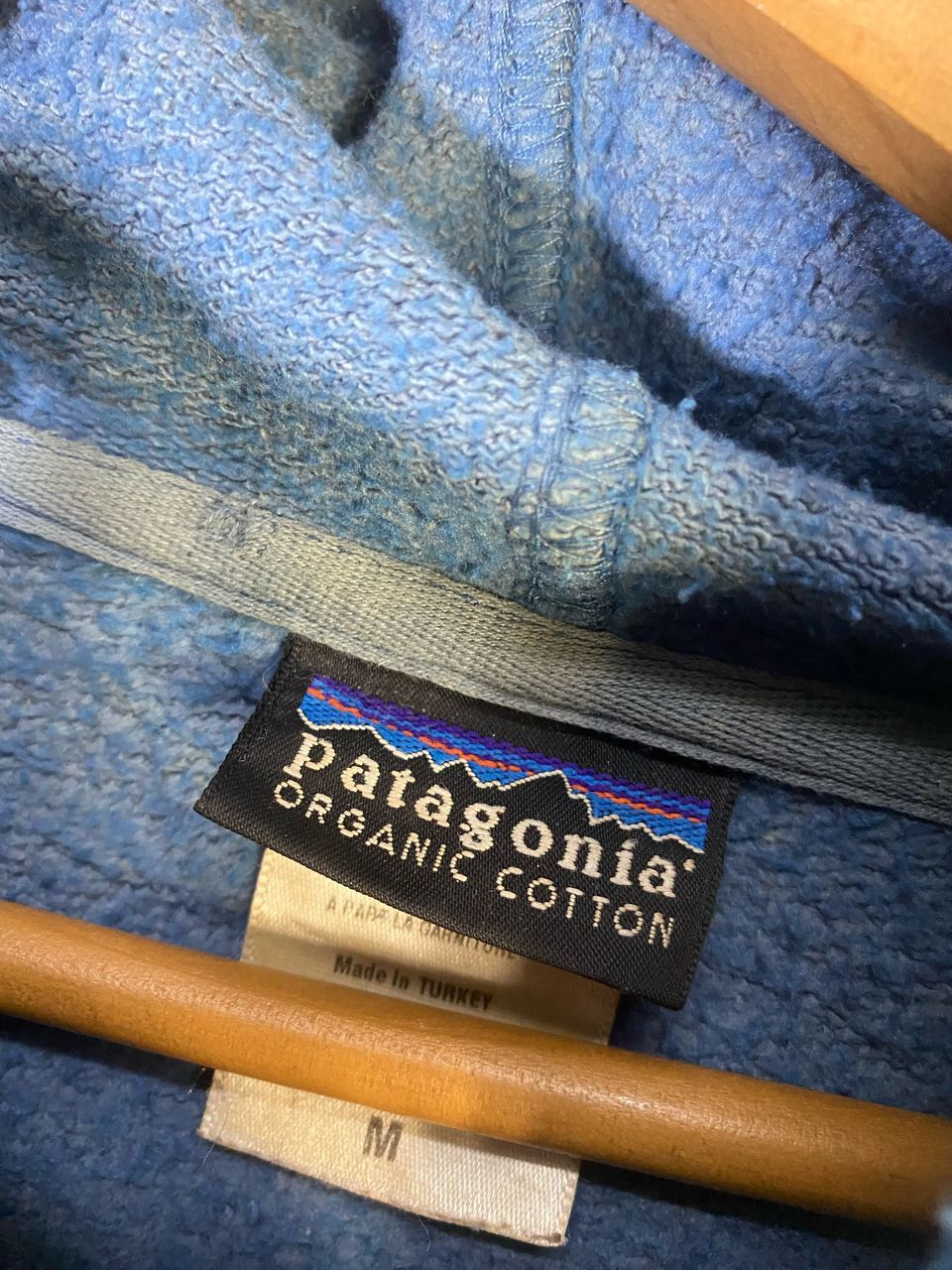 Patagonia × Vintage Vintage Patagonia distressed hoodie Size US L / EU 52-54 / 3 - 3 Thumbnail