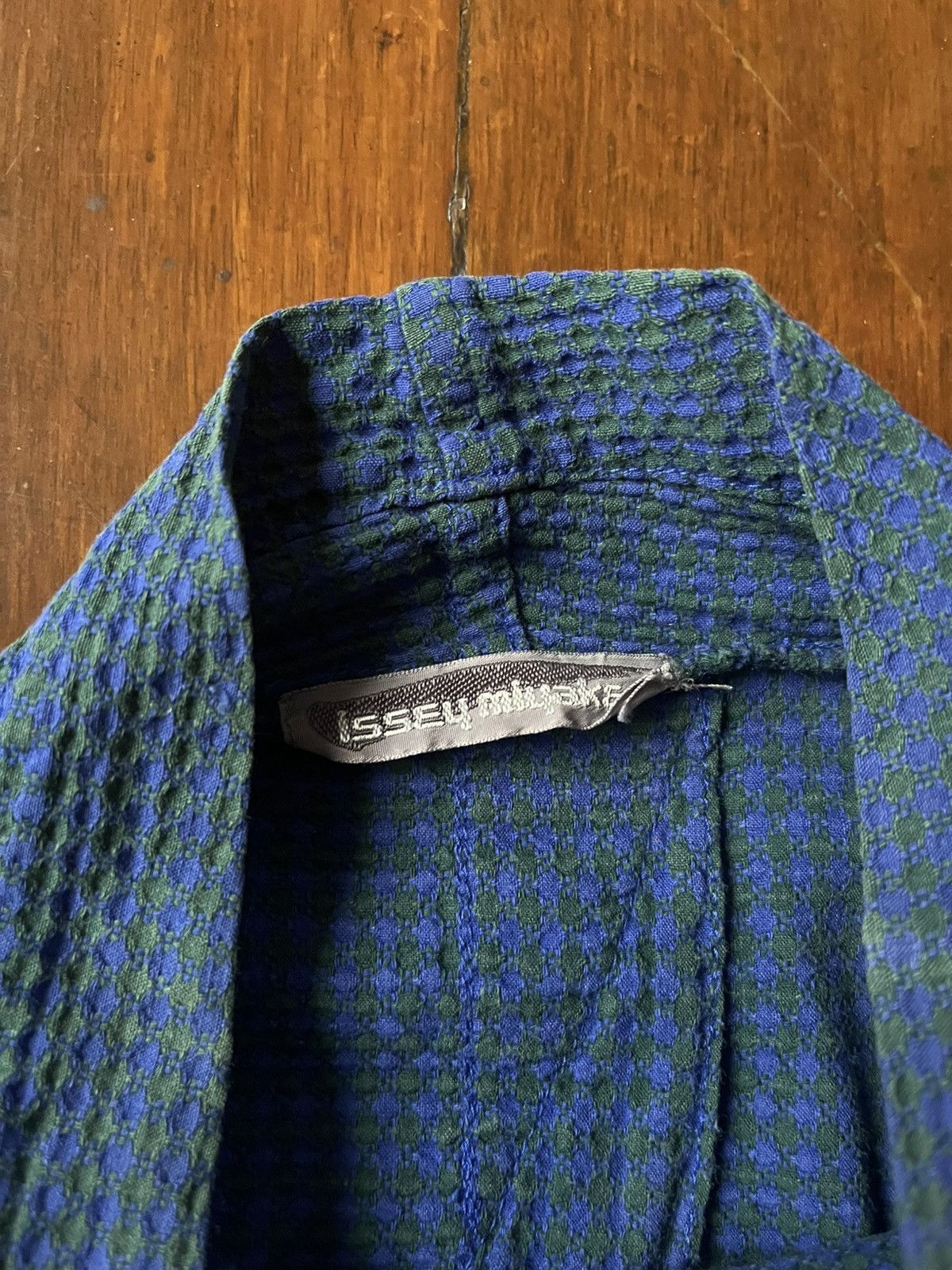 Issey Miyake Issey Miyake Seersucker Pattern Neck Shirt Size US S / EU 44-46 / 1 - 8 Thumbnail