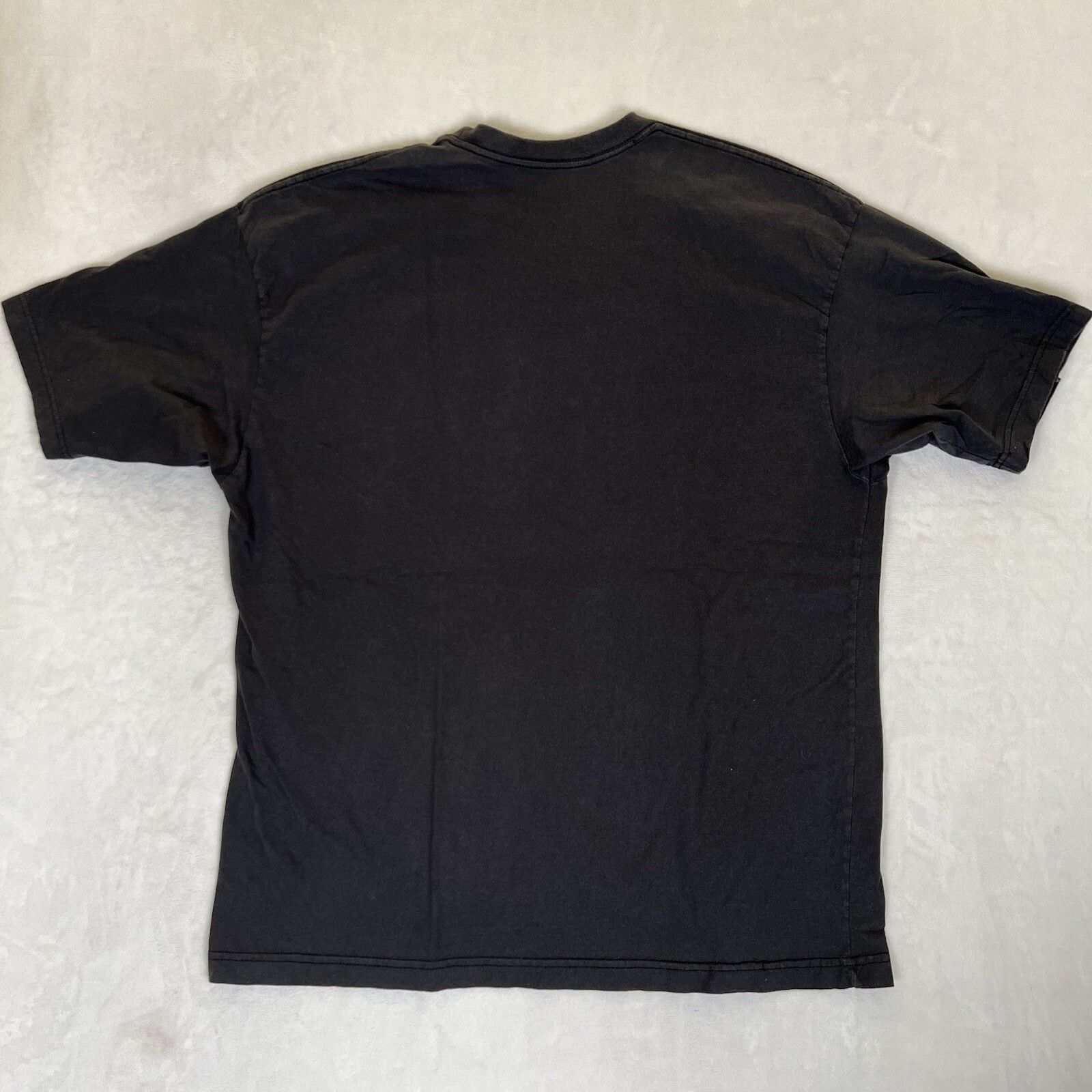 Hard Rock Cafe Vintage Hard Rock Cafe T-Shirt Cayman Islands Size XL Skull Size US XL / EU 56 / 4 - 6 Thumbnail
