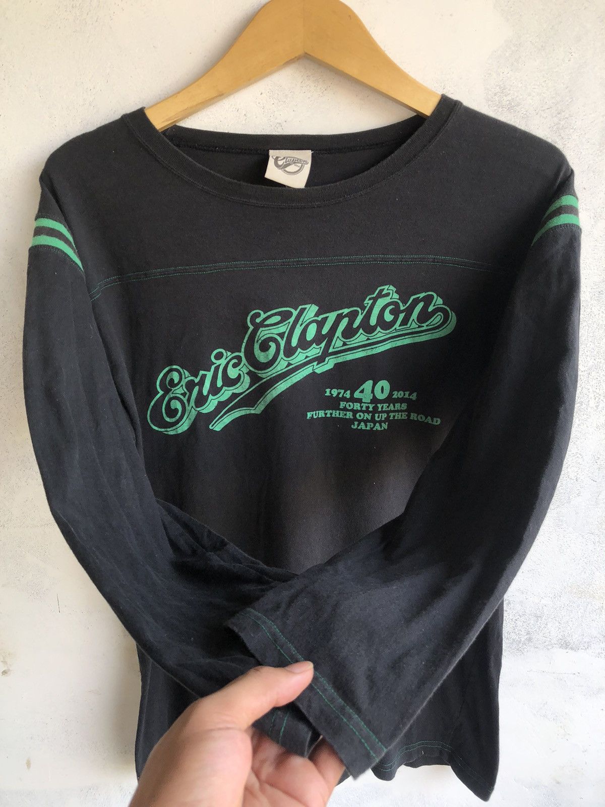 Beauty Beast Japanese Poem Eric Clapton LongSleeve 40 Year Road to Japan Size US L / EU 52-54 / 3 - 3 Thumbnail