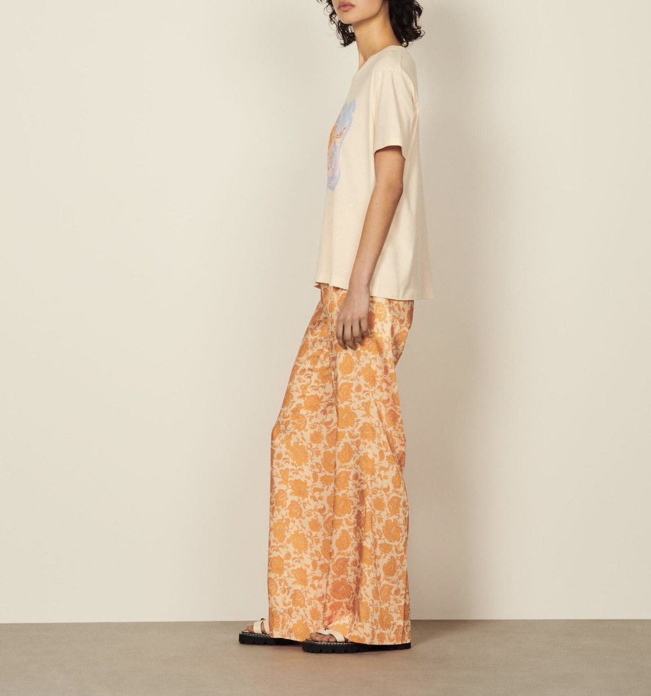 Sandro Sandro wide leg floral pattern coloured satin pants Size 26" / US 2 / IT 38 - 3 Thumbnail