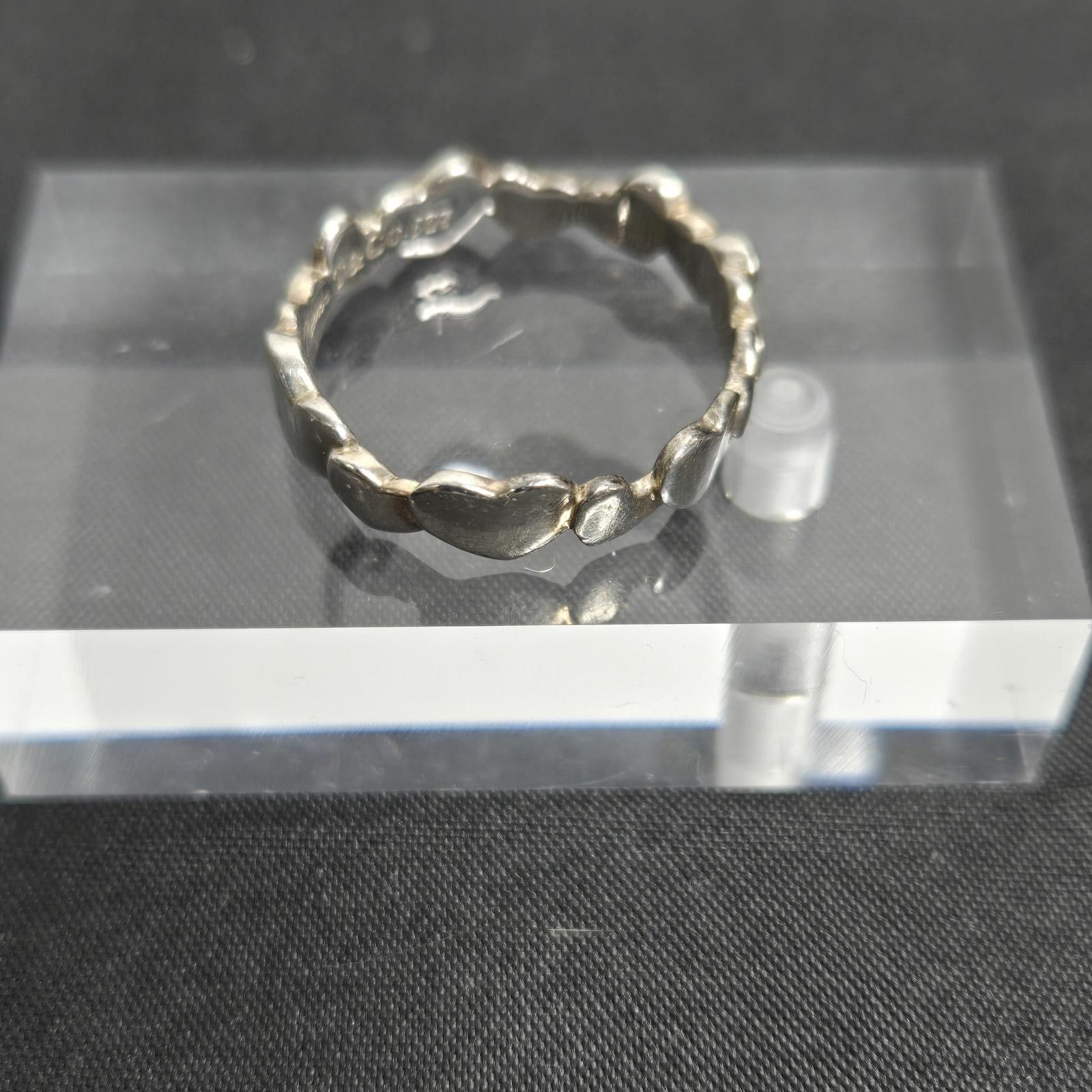 Tiffany & Co. Tiffany & Co Paloma Picasso Hearts Sterling Silver Ring 9.5 Size ONE SIZE - 7 Thumbnail