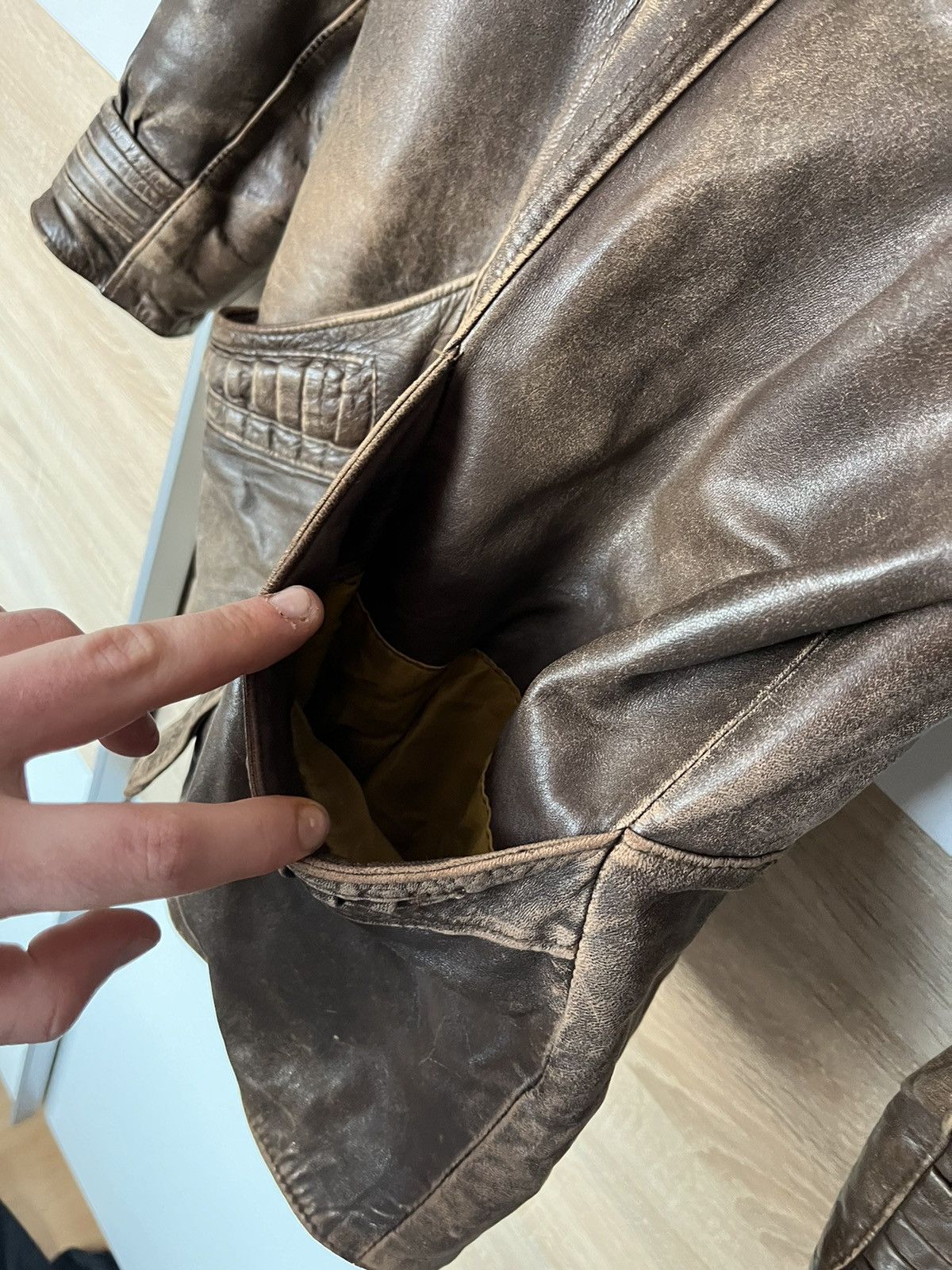 Vintage Vintage 80’s Italian Distressed Leather Jacket 90 Y2K Milita Size US M / EU 48-50 / 2 - 3 Thumbnail