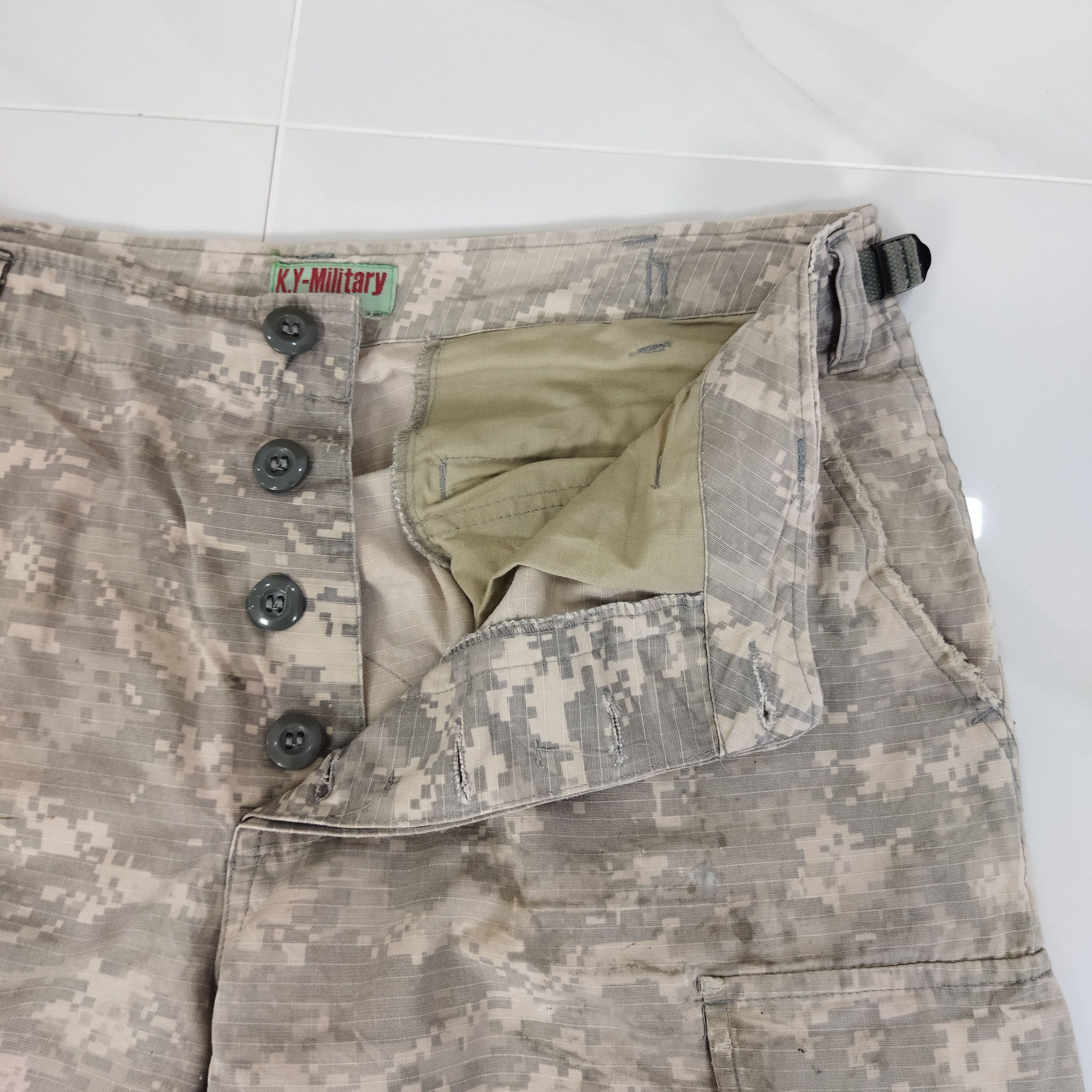 Other K.Y.Military FADED CAMO CARGO PANTS Size US 33 - 6 Thumbnail