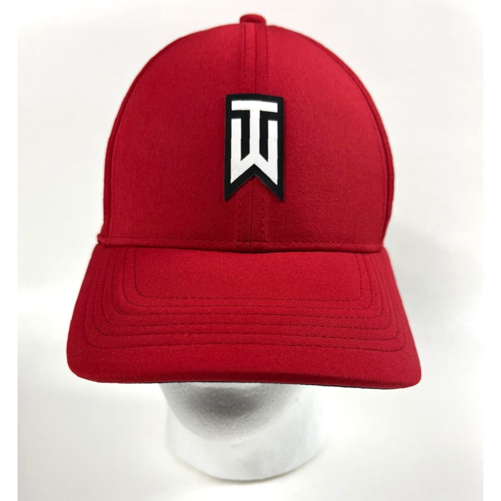 Nike **Legacy 91 Red Nike Tiger Woods Collection Golf Hat L/XL** User: **Tiger Woods Collection Legacy 91 Red Golf Hat L/XL** Size ONE SIZE - 2 Thumbnail