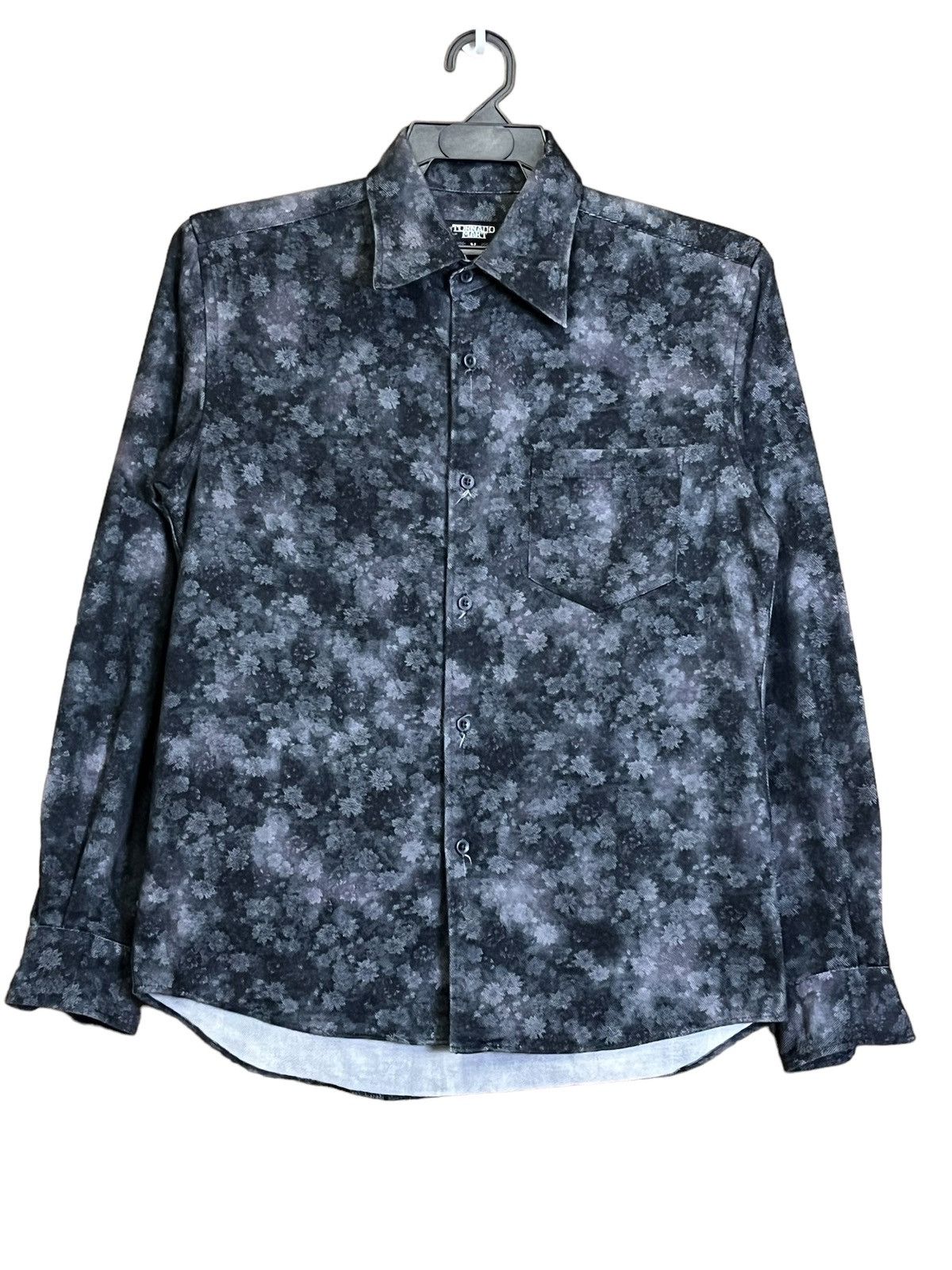 Tornado Mart VINTAGE TORNADO MART SPLASH BLEACH BUTTON UPS DENIM SHIRT Size US M / EU 48-50 / 2 - 1 Thumbnail