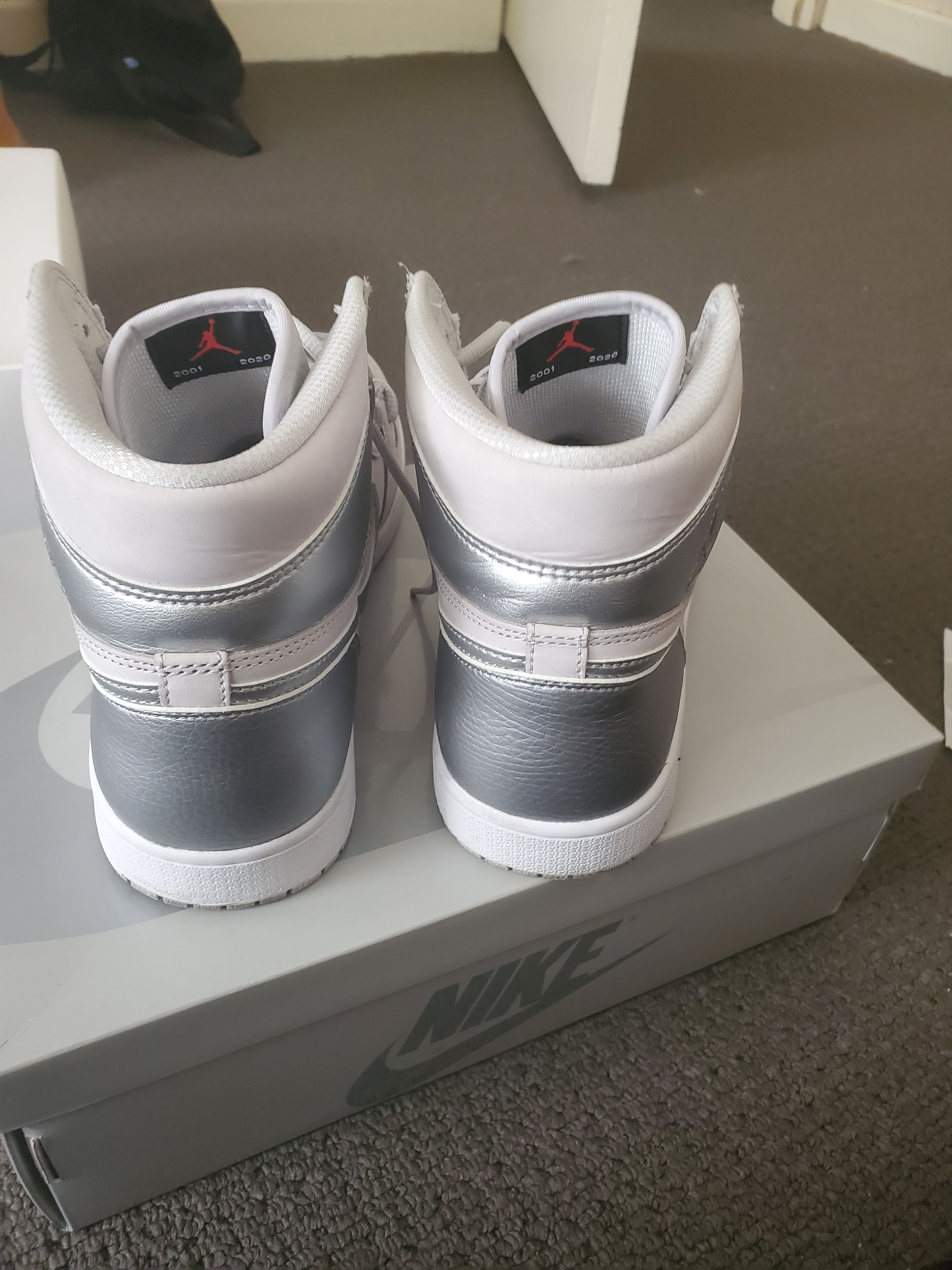 Jordan Brand × Nike Jordan 1 retro high og Japan Size US 11 / EU 44 - 4 Thumbnail