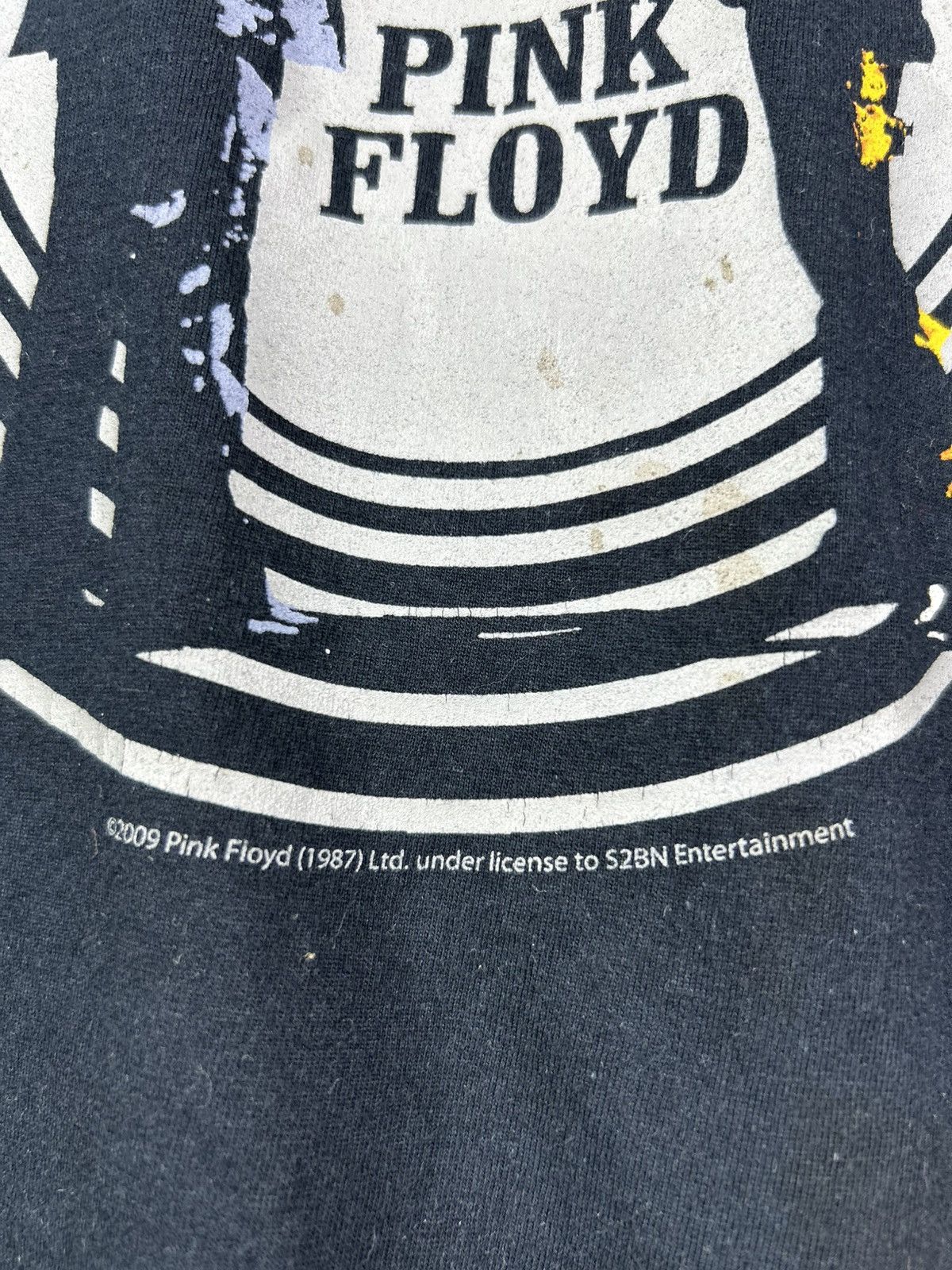 Pink Floyd Vintage Pink Floyd 2009 1987 Band T-Shirt Size L Size US L / EU 52-54 / 3 - 6 Thumbnail
