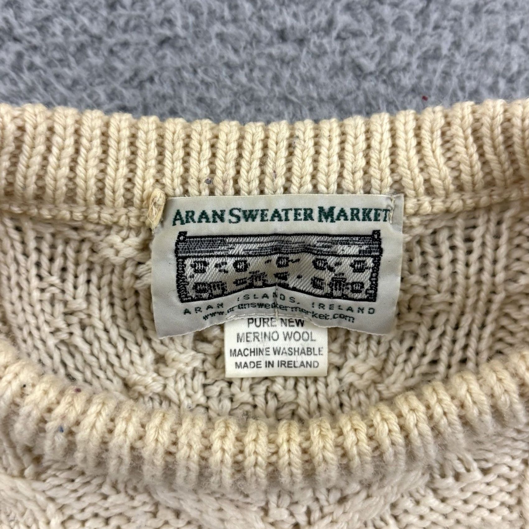 Vintage VINTAGE Aran Crafts Sweater Mens 2XL Beige Cable Knit Fisherman Wool Pullover Size US XXL / EU 58 / 5 - 6 Thumbnail