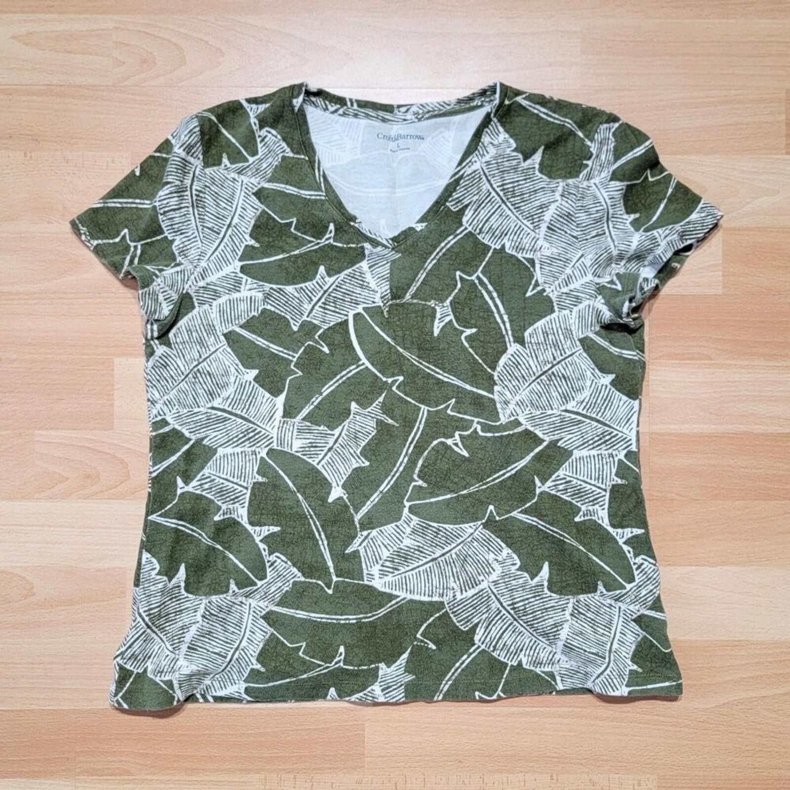 Croft & Barrow Croft & Barrow Women's Green Leaf Print V-Neck Short Sleeve Size XL / US 12-14 / IT 48-50 - 2 Thumbnail