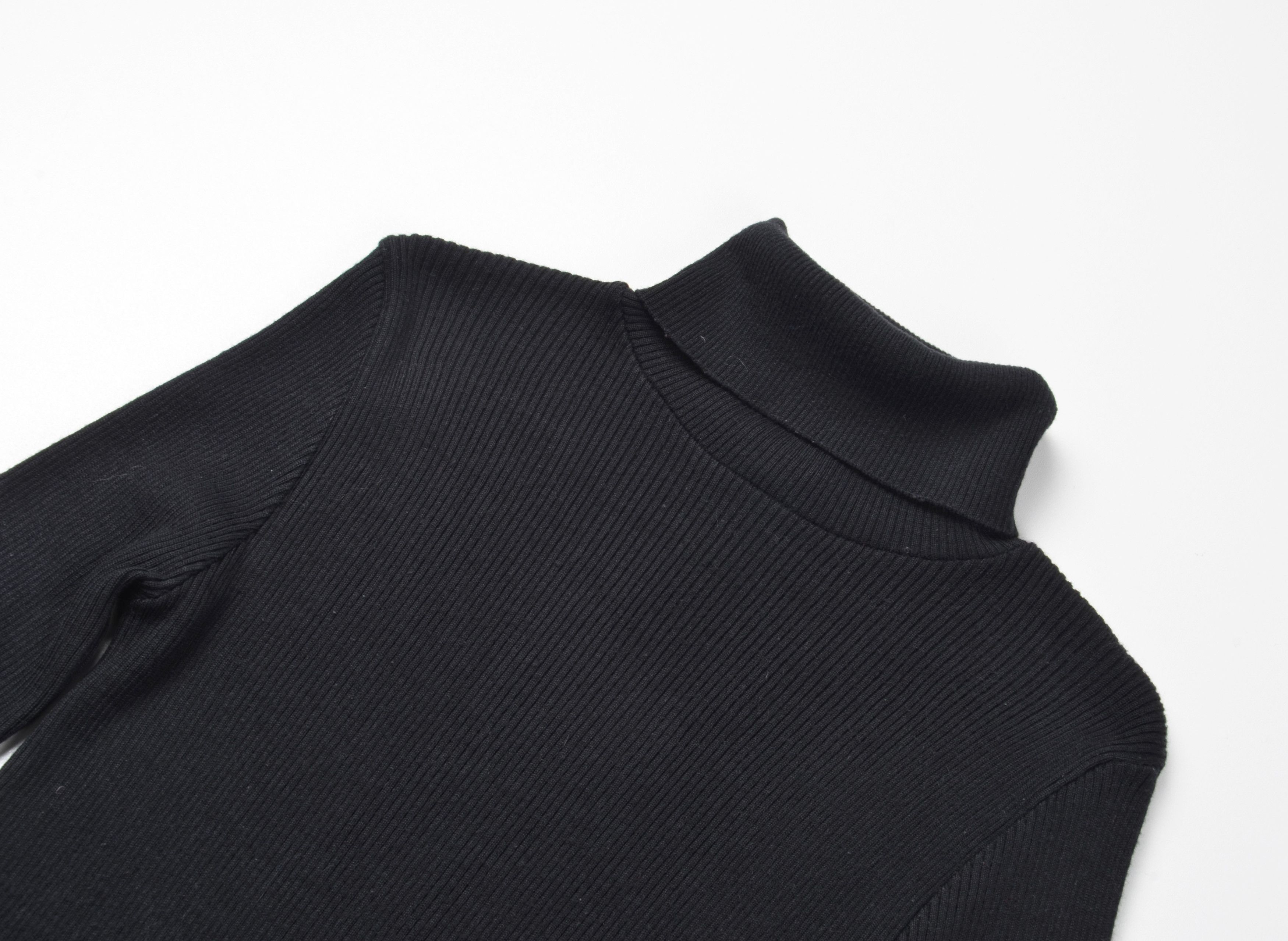 Dolce & Gabbana Vintage Dolce & Gabbana Black Ribbed Knit Turtleneck Sweater Size M / US 6-8 / IT 42-44 - 5 Thumbnail