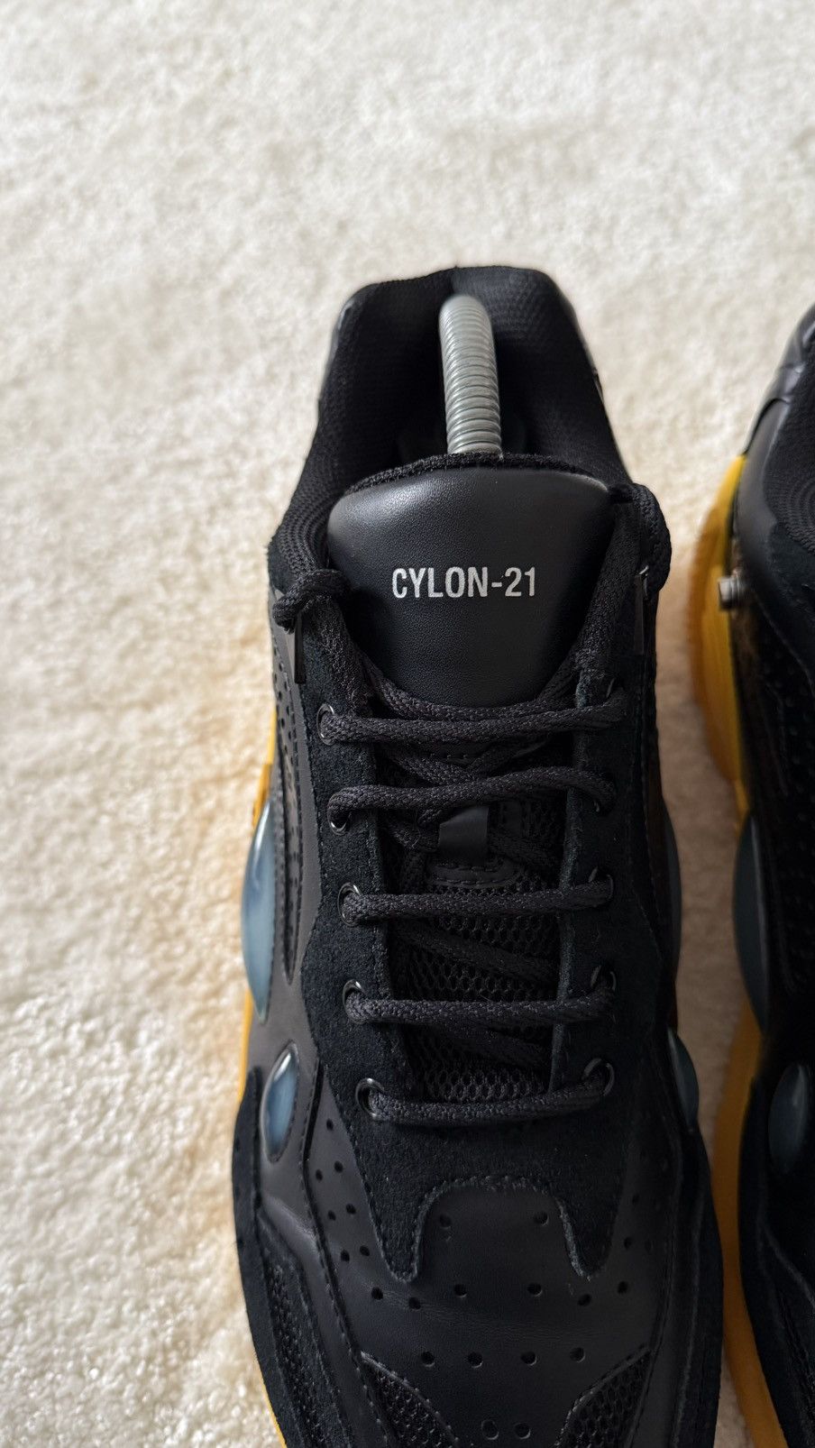 Raf Simons Raf Simons Cylon-21 (Runner) Black Yellow Size US 7 / EU 40 - 5 Thumbnail