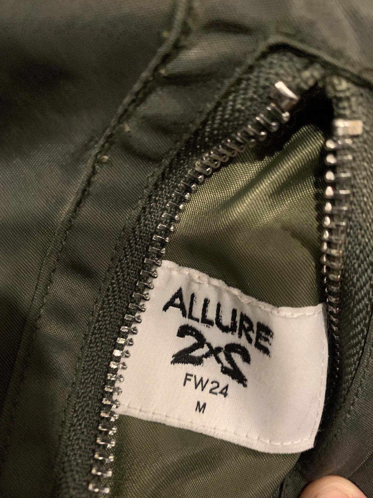 Other allure delta reverseable fur bomber jacket Size US M / EU 48-50 / 2 - 3 Thumbnail