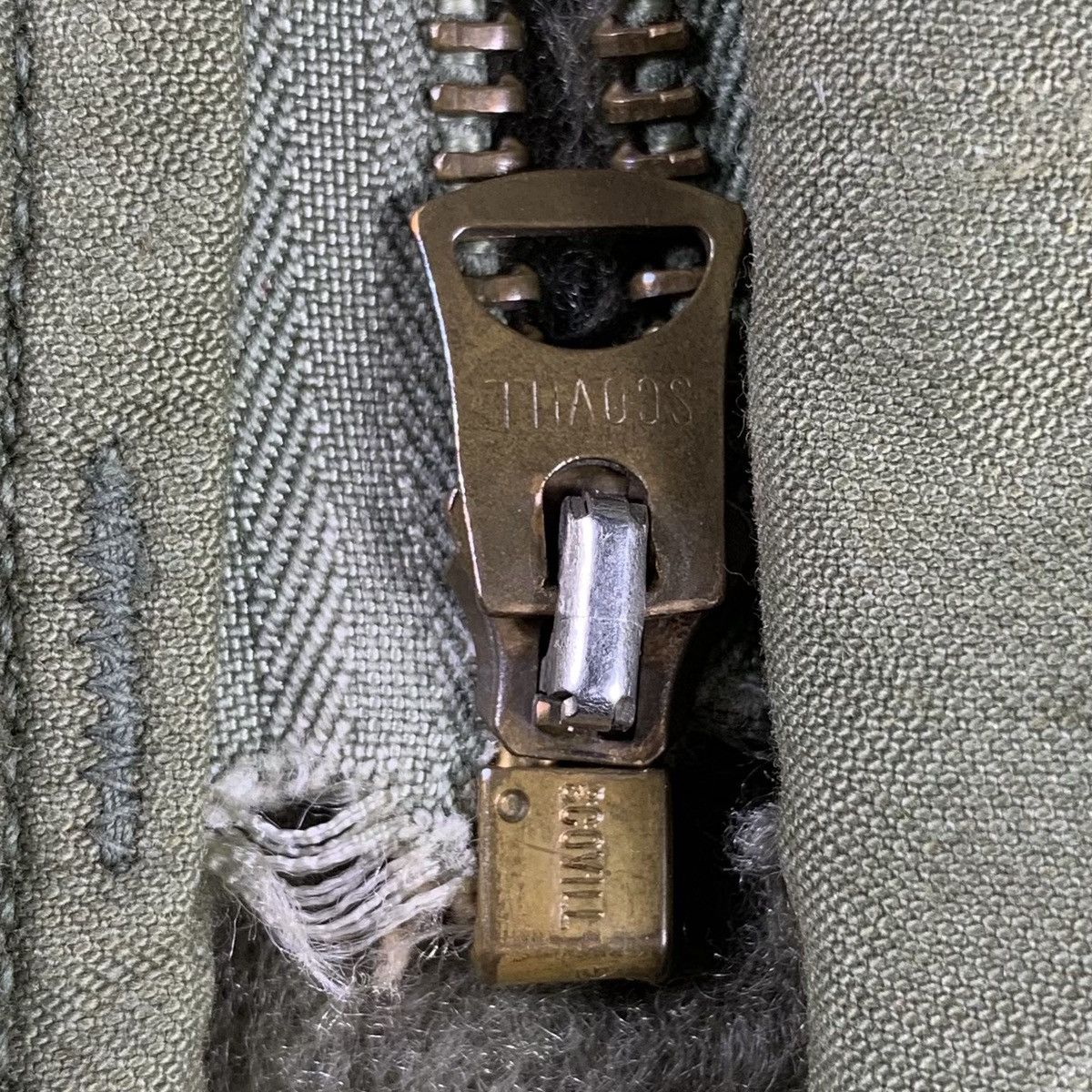 Vintage (SOLD OUT) Vintage 60’s USNAVY A-2 Deck Jacket Size US L / EU 52-54 / 3 - 5 Thumbnail