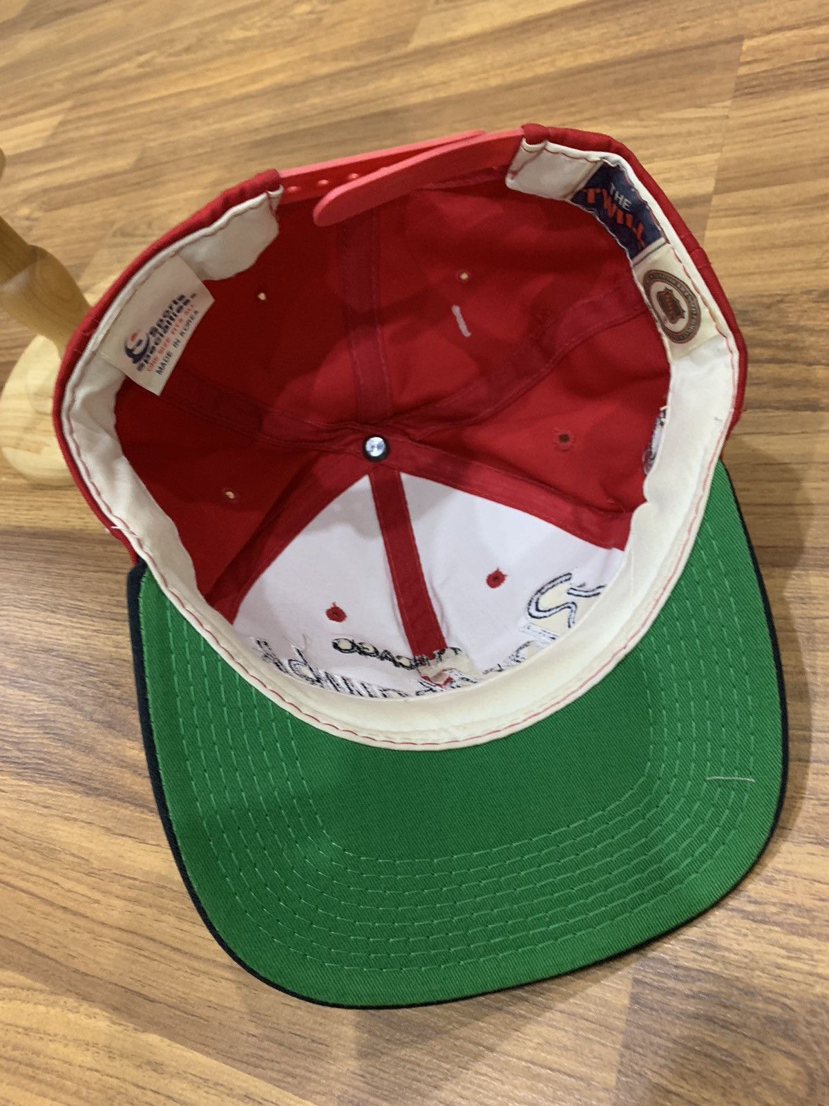 NHL × Sports Specialties × Vintage SPORTS SPECIALTIES CHICAGO BLACKHAWKS SCRIPT HAT CAP Size ONE SIZE - 7 Thumbnail
