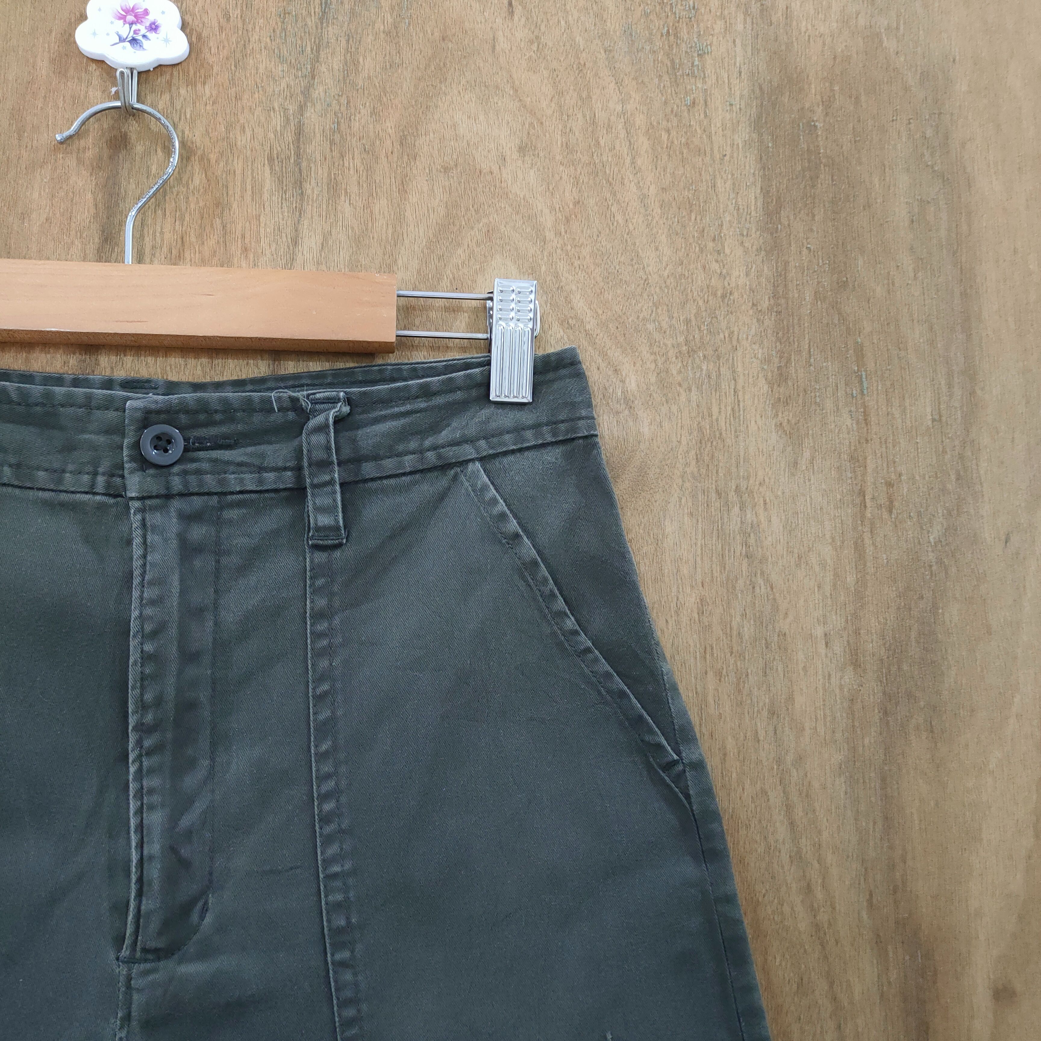 GU JAPAN GU GREEN BAGGY BUSH PANTS Size US 26 / EU 42 - 6 Thumbnail