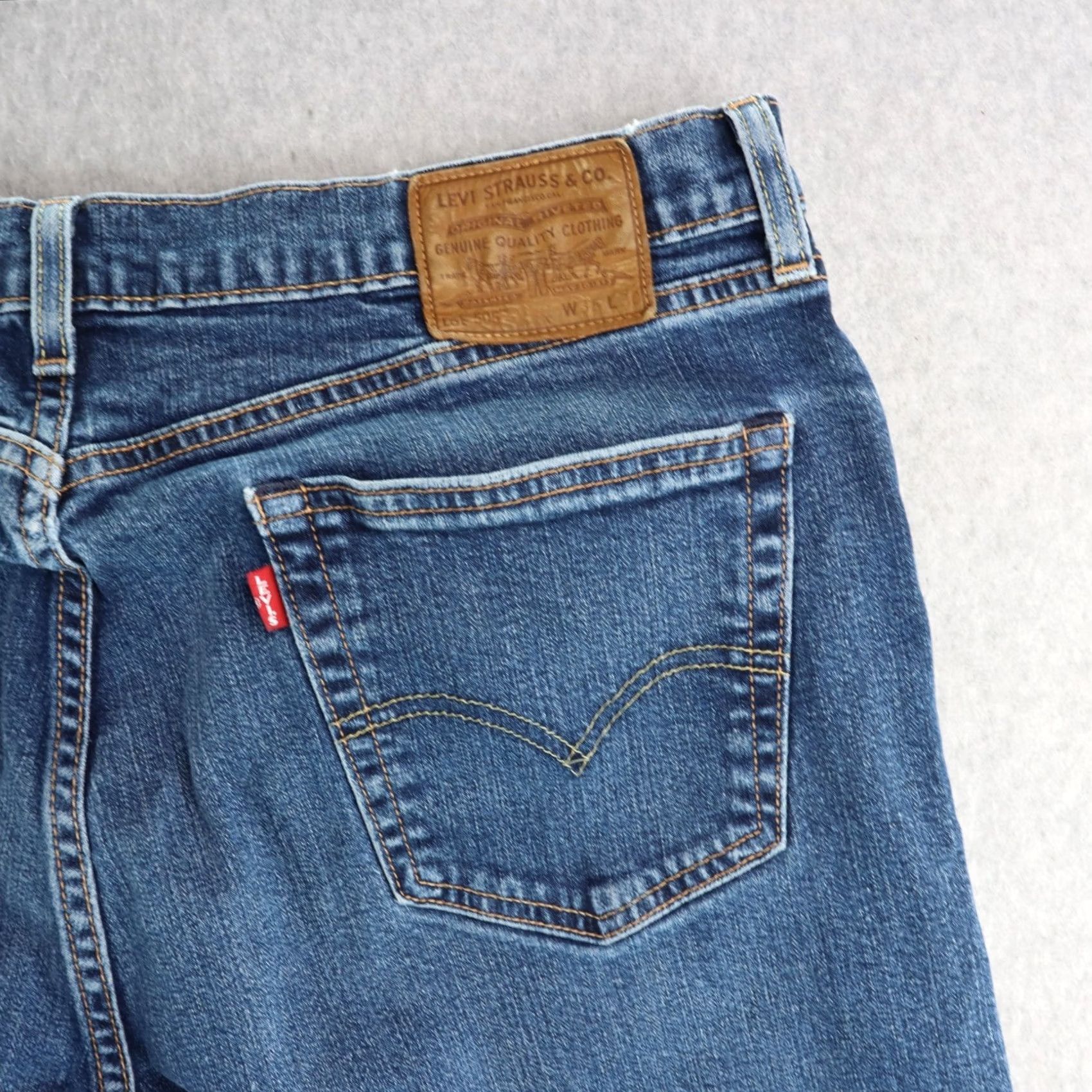 Levi's Levi’s Premium 505 Big E Jeans 35x30 Medium Blue Levi’s 505 Straight Adult Mens Jeans Size US 35 - 3 Thumbnail
