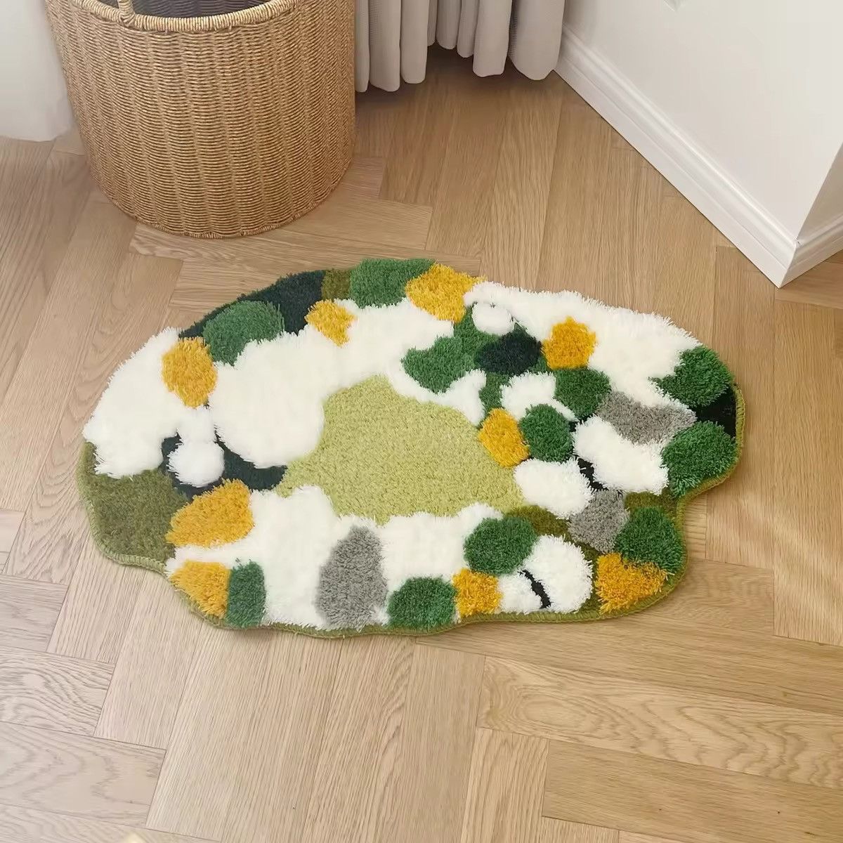 Japanese Brand Floor Green Mat Anti Slip Carpet Size ONE SIZE - 1 Thumbnail