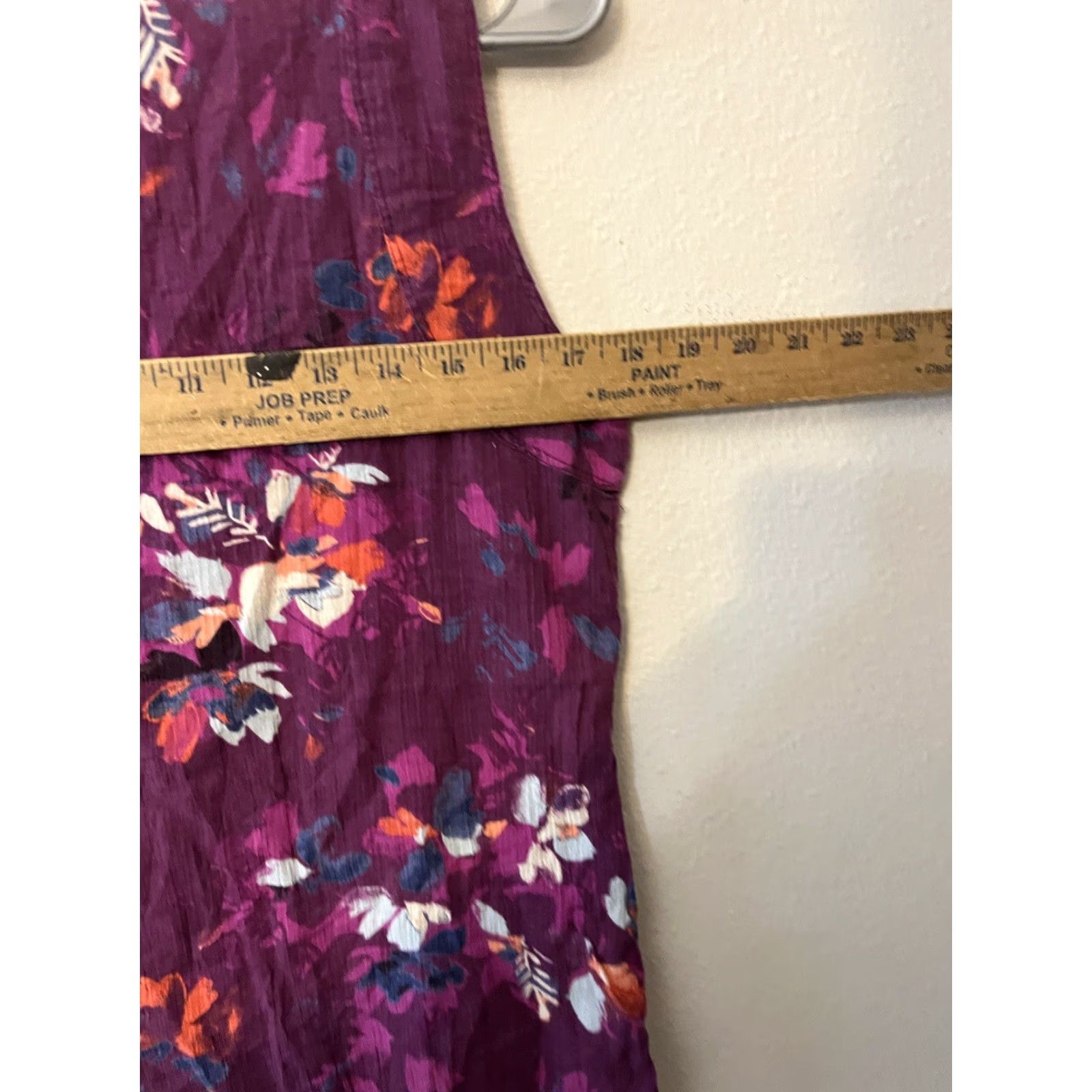 Eddie Bauer Eddie Bauer Blouse Shirt Women Medium Purple Tank Top Sleeveless Knit Rayon Scoop Neck Pullover Lightweight Floral Pattern Casual Womens Size M / US 6-8 / IT 42-44 - 6 Thumbnail