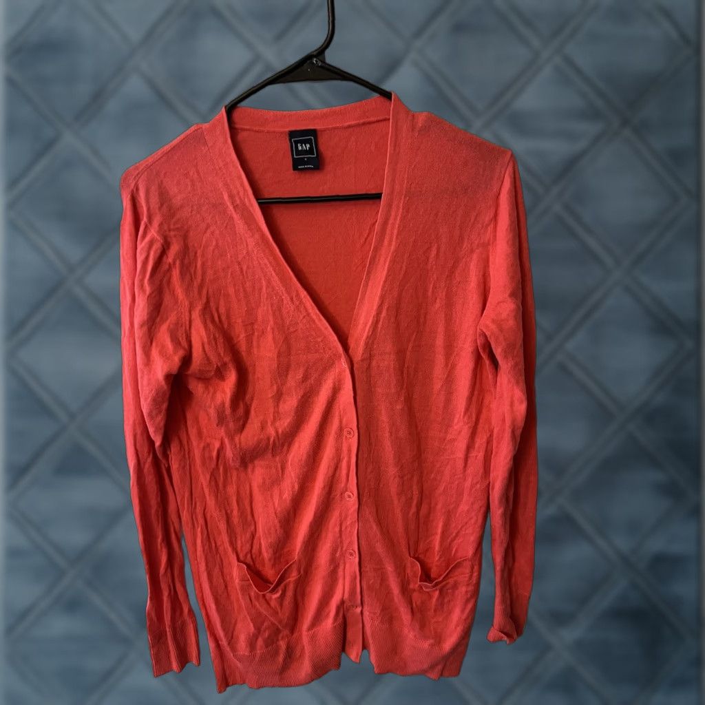 Gap Gap Cardigan Women Size Small Pink Long Sleeve Knit Sweater with Pockets Classic Size S / US 4 / IT 40 - 1 Thumbnail