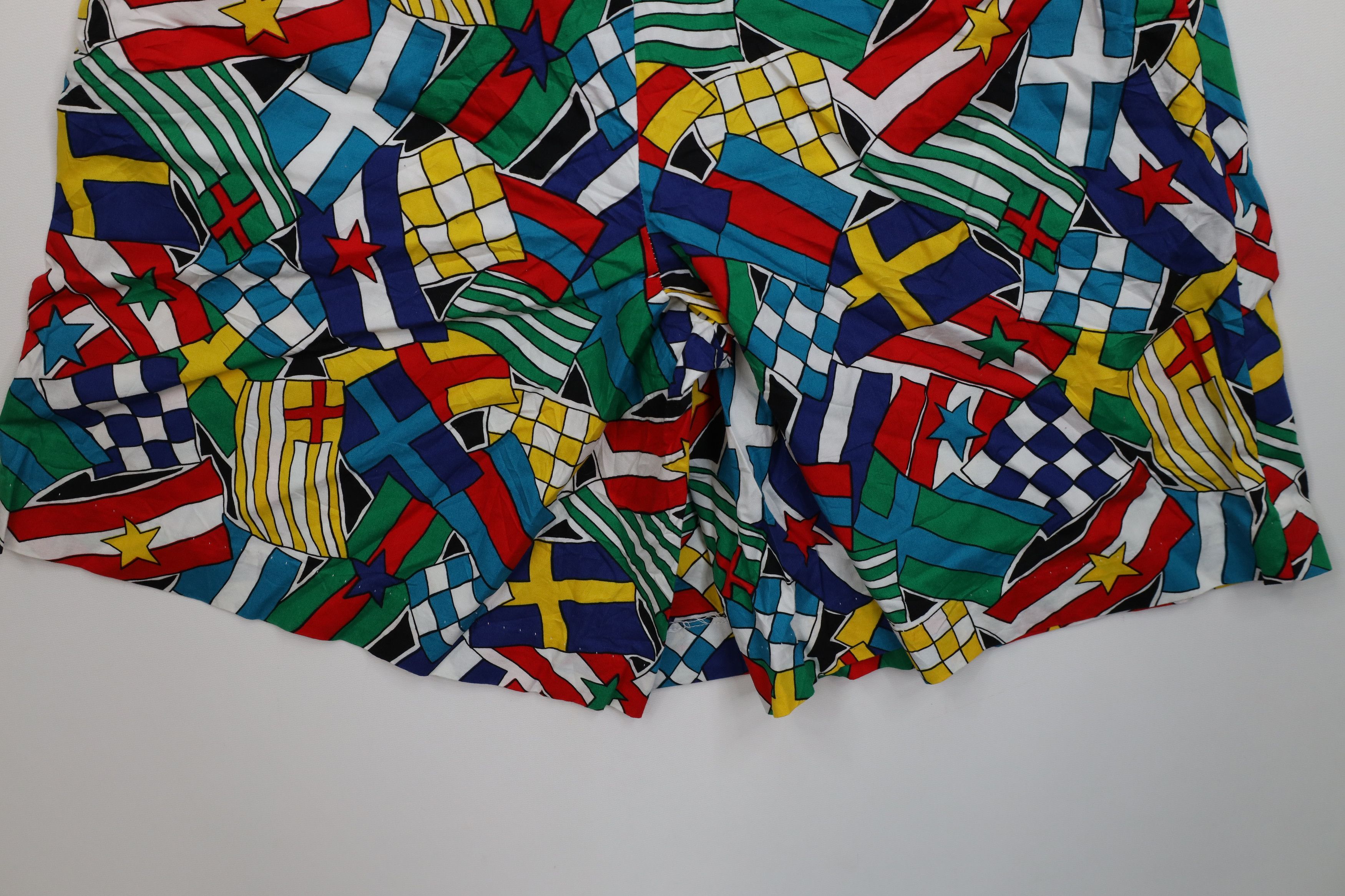 Vintage Vintage 90s Streetwear Flags Wrap Skirt Shorts USA Cotton Size 32" / US 10 / IT 46 - 12 Thumbnail