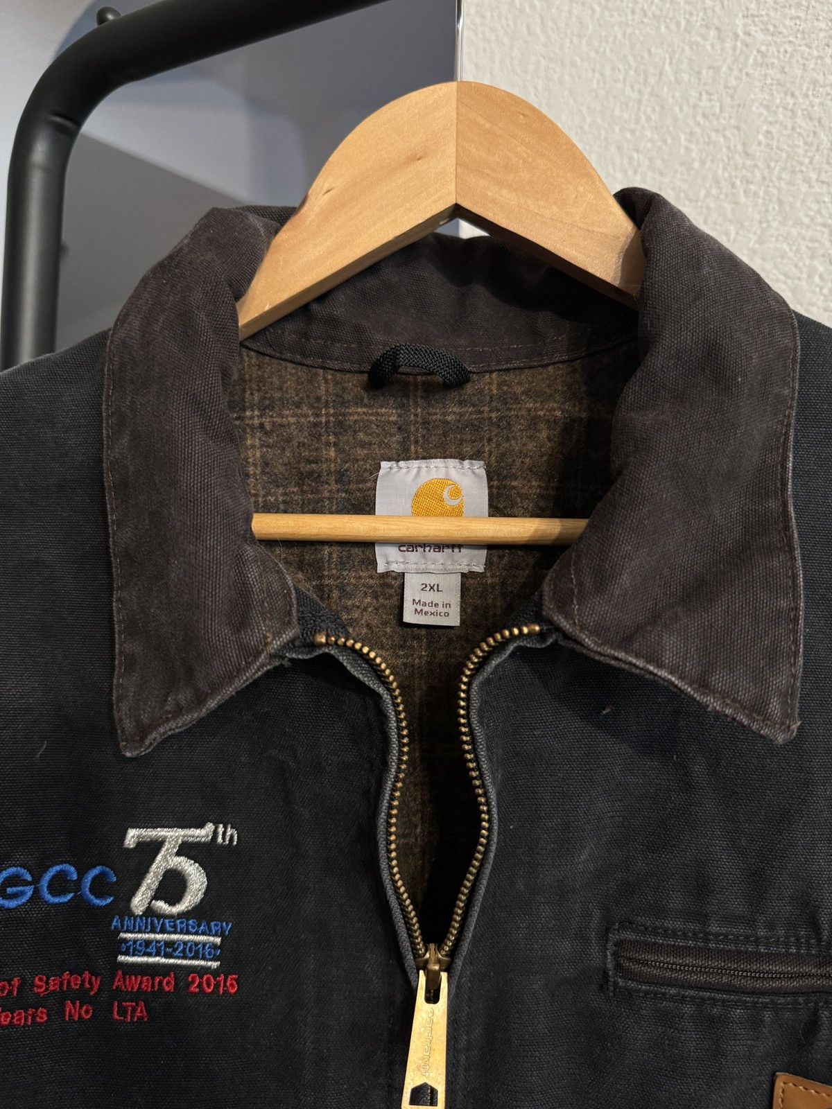 Carhartt × Vintage 2016 Black J97 Carharrt Detroit Work Jacket Size US XXL / EU 58 / 5 - 4 Thumbnail