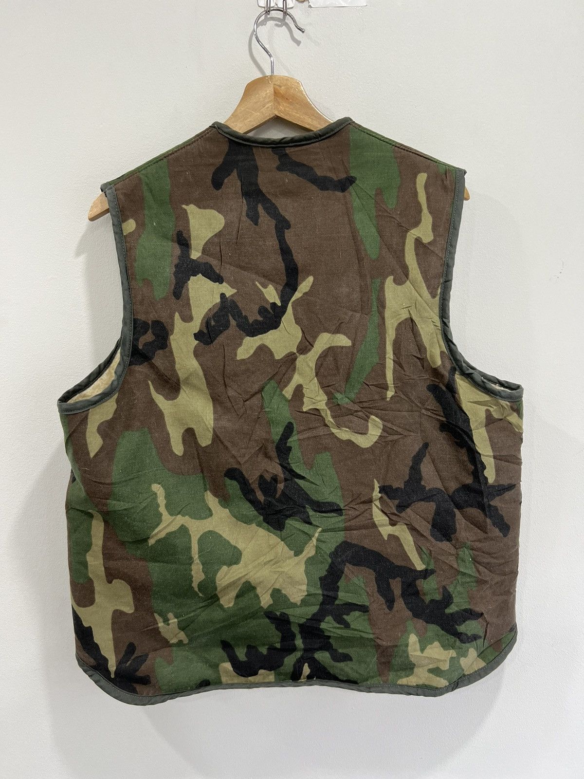 Vintage Vintage Camo Army Vest Sherpa Fleece Lined zip up Size US S / EU 44-46 / 1 - 2 Thumbnail