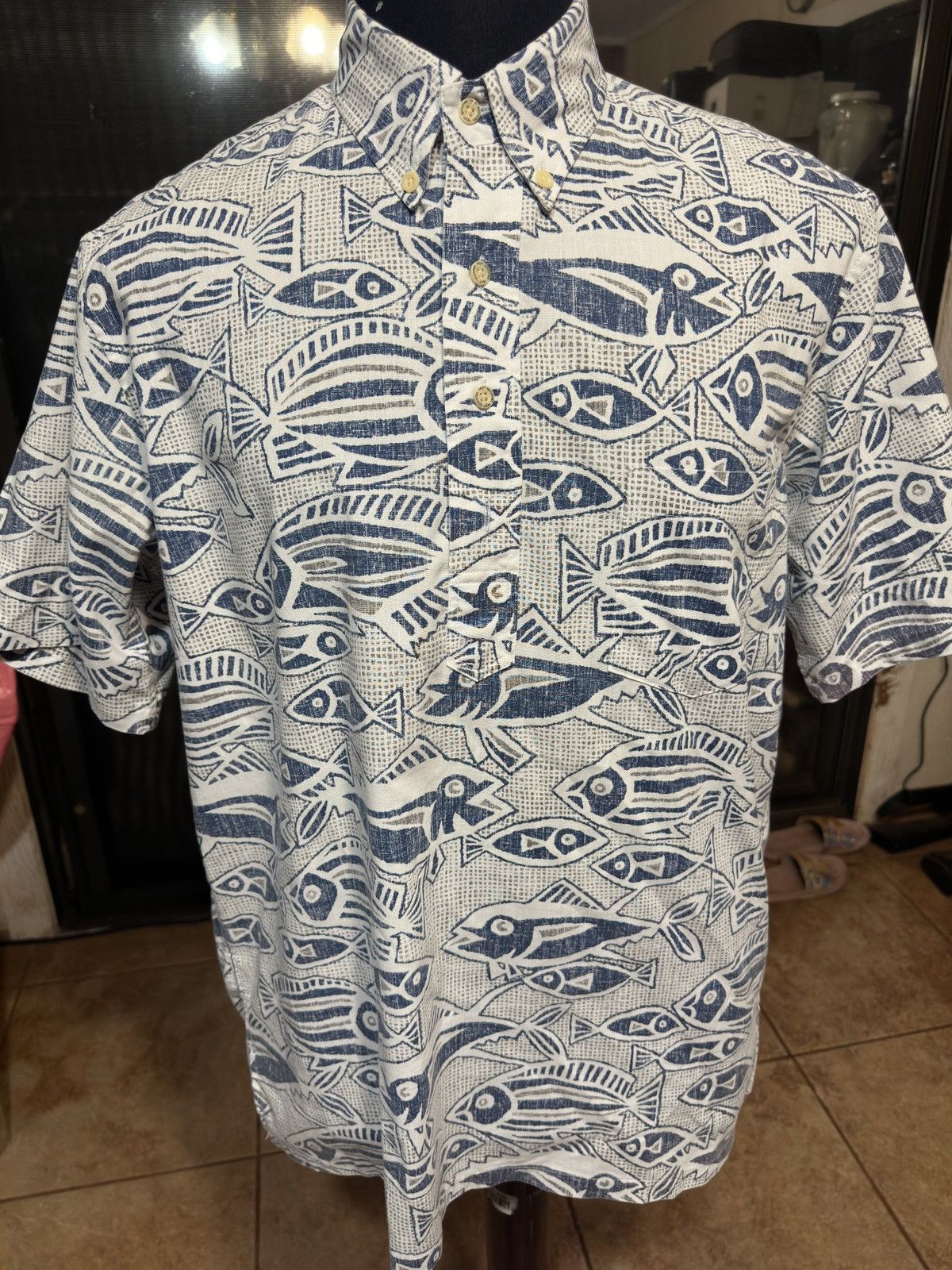 Reyn Spooner PreOwned Reyn Spooner Blue/White Hawaiian Fishes Men's M Size US M / EU 48-50 / 2 - 1 Thumbnail