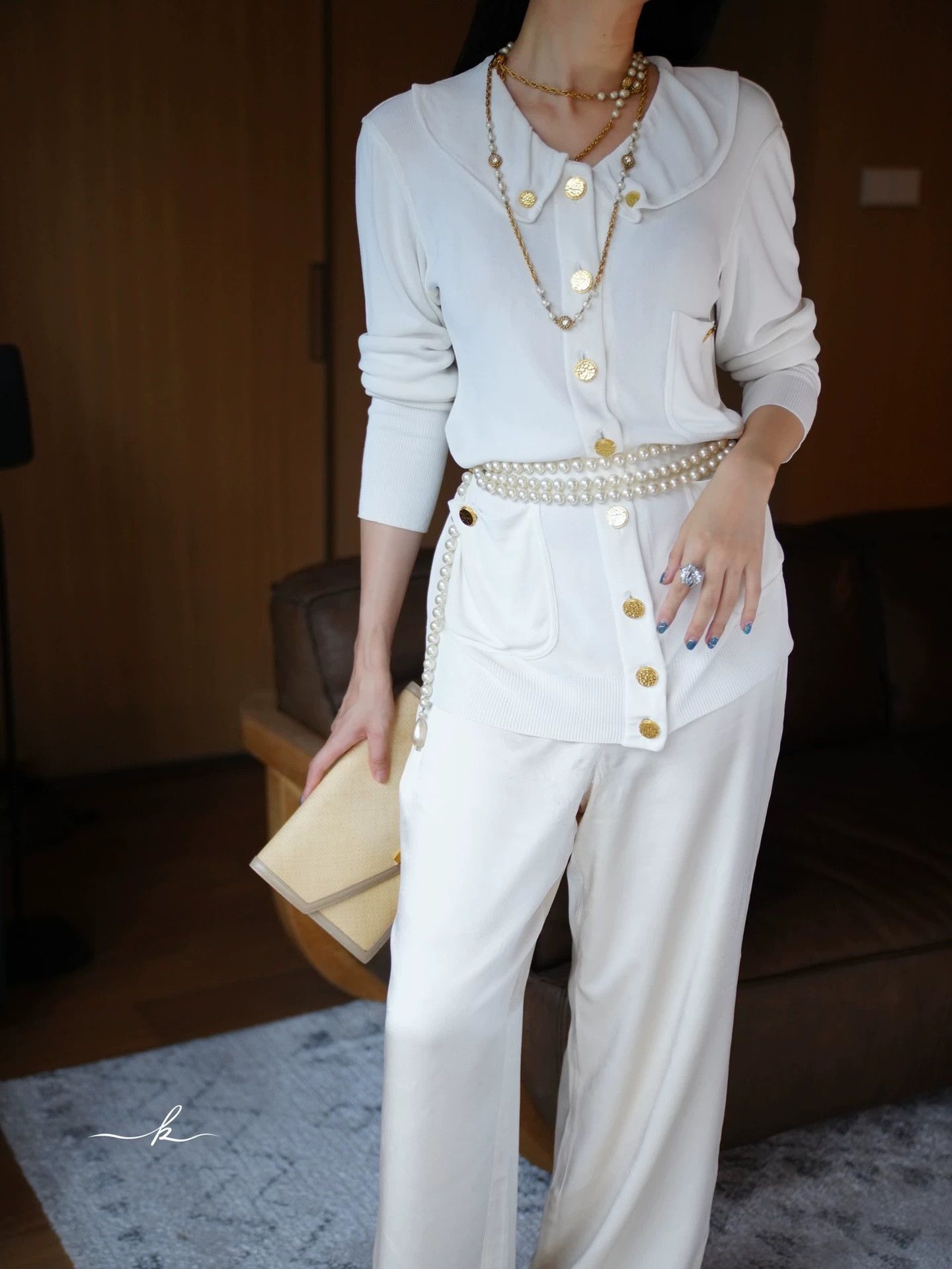 Chanel Chanel Vintage White Collared Knit Sweater w/ Gold Buttons Size S / US 4 / IT 40 - 9 Thumbnail