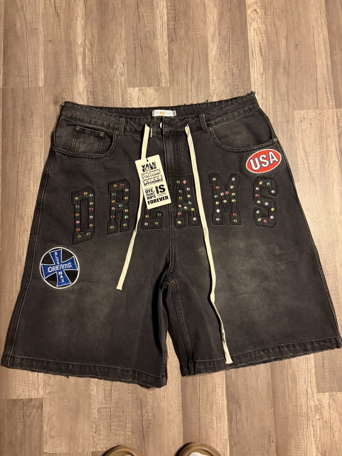 Vale Vale Forever Dream Jorts Size US 34 / EU 50 - 1 Thumbnail