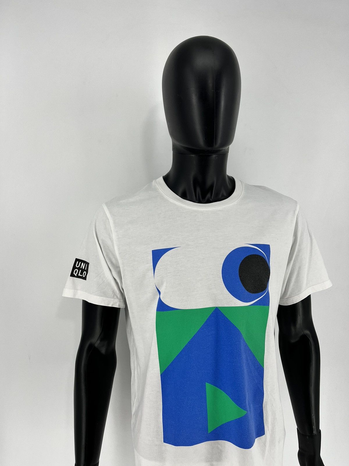 Other Vintage Y2K UNIQLO TATE PLAY T-Shirts White hype Size US L / EU 52-54 / 3 - 3 Thumbnail