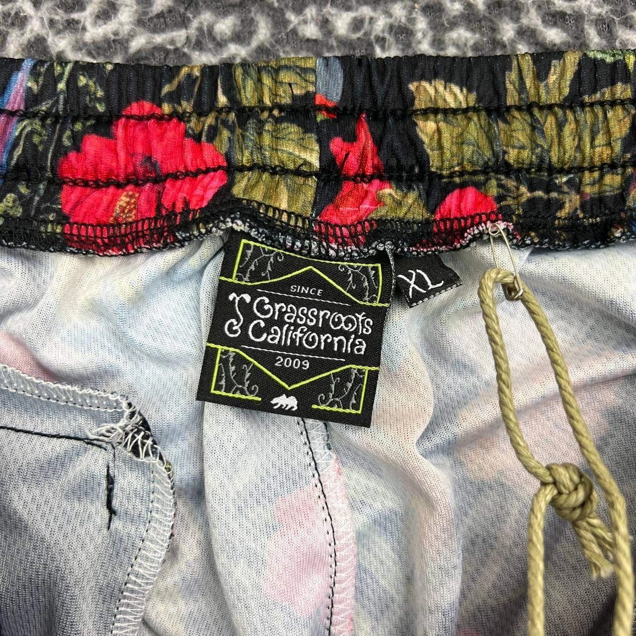 Grassroots California Greg Lutzka Athletic Shorts Men XL 34 Mesh Hawaiian Floral Size US 34 / EU 50 - 8 Thumbnail