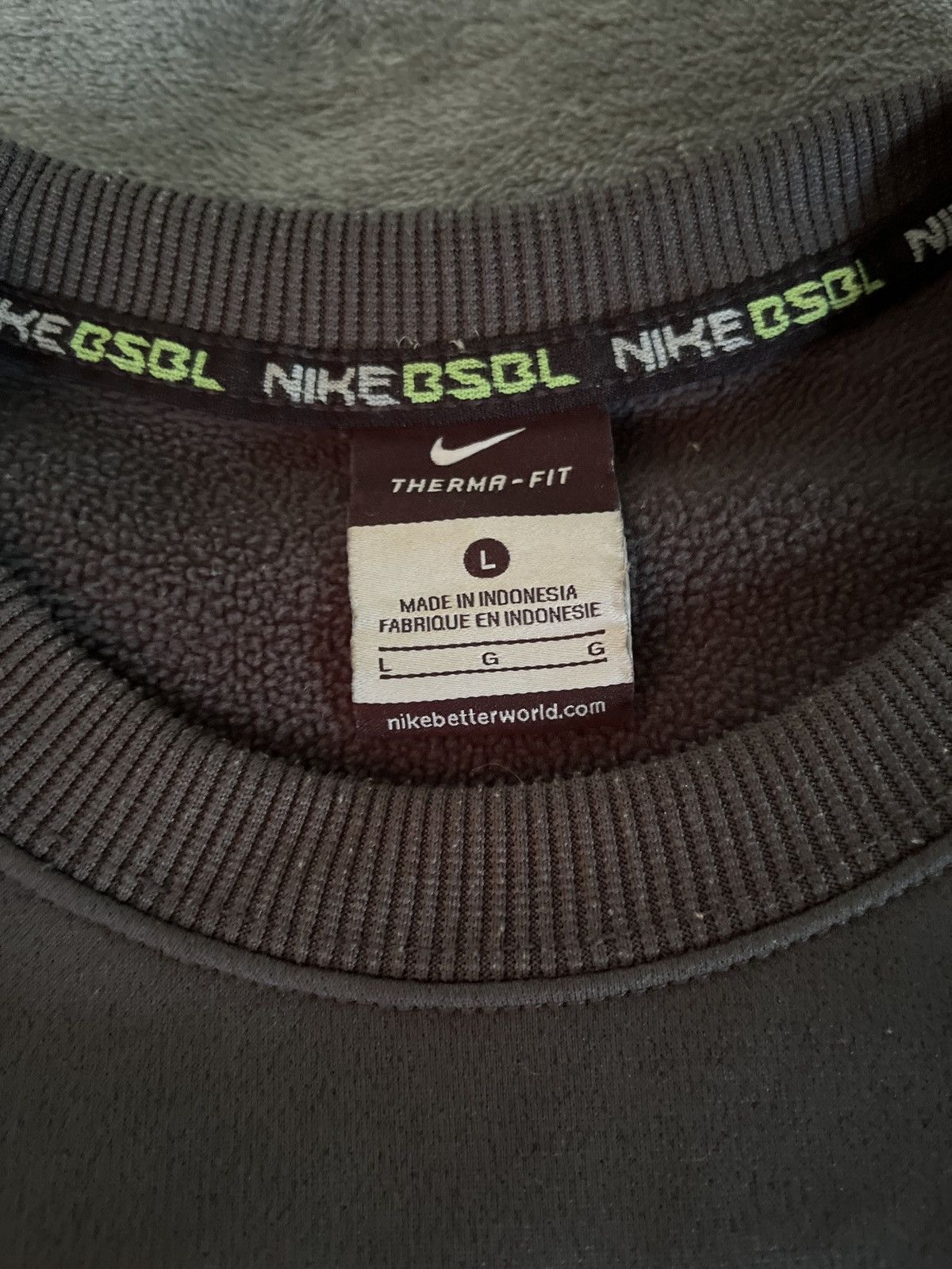 Nike Nike Therma - Fit Crewneck Size US L / EU 52-54 / 3 - 3 Thumbnail