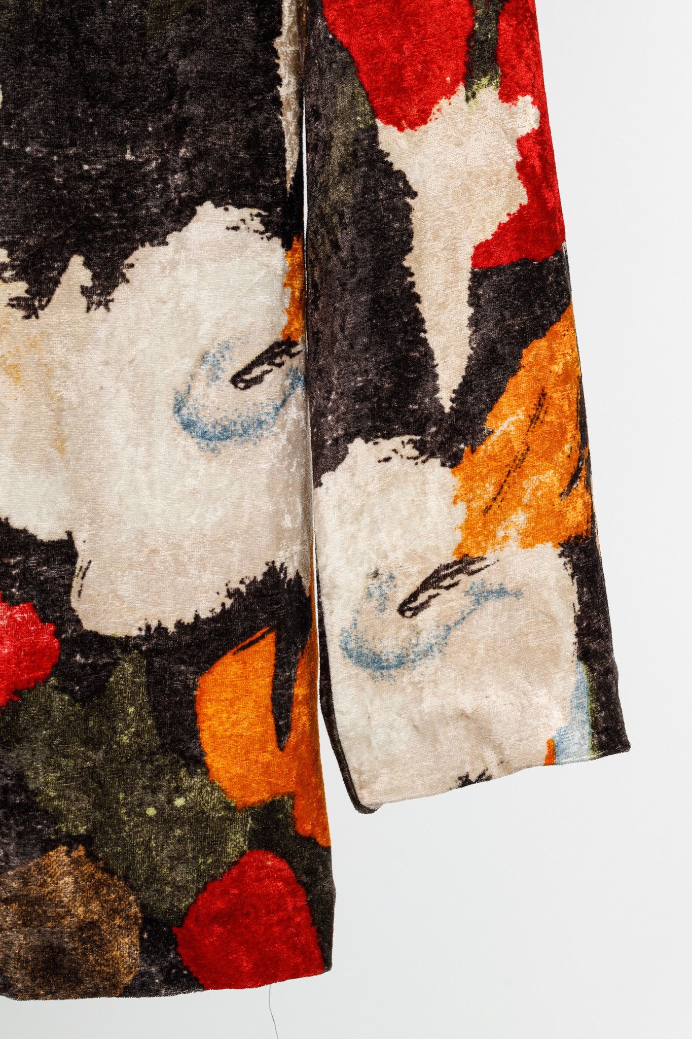 Issey Miyake Issey Miyake AW95 Runway Floral Velvet Turtleneck Top Size M / US 6-8 / IT 42-44 - 6 Thumbnail