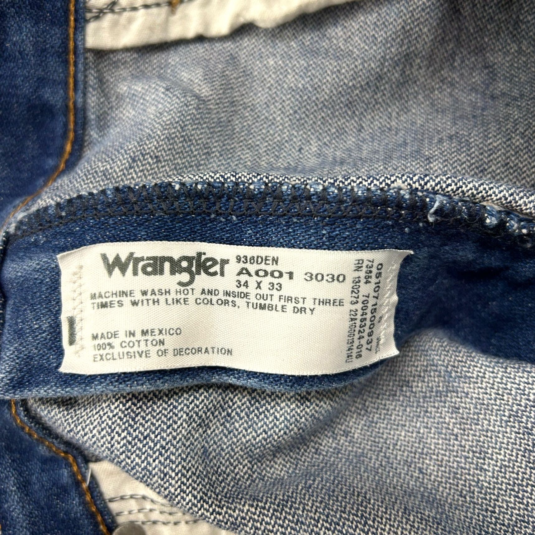 Wrangler VINTAGE Wrangler Jeans Mens 34x33 Blue Cowboy Cut Slim Fit Dark Wash 936DEN Jeans Mens Slim Cotton Denim 5-Pocket Cowboy Cut Size US 34 / EU 50 - 3 Thumbnail